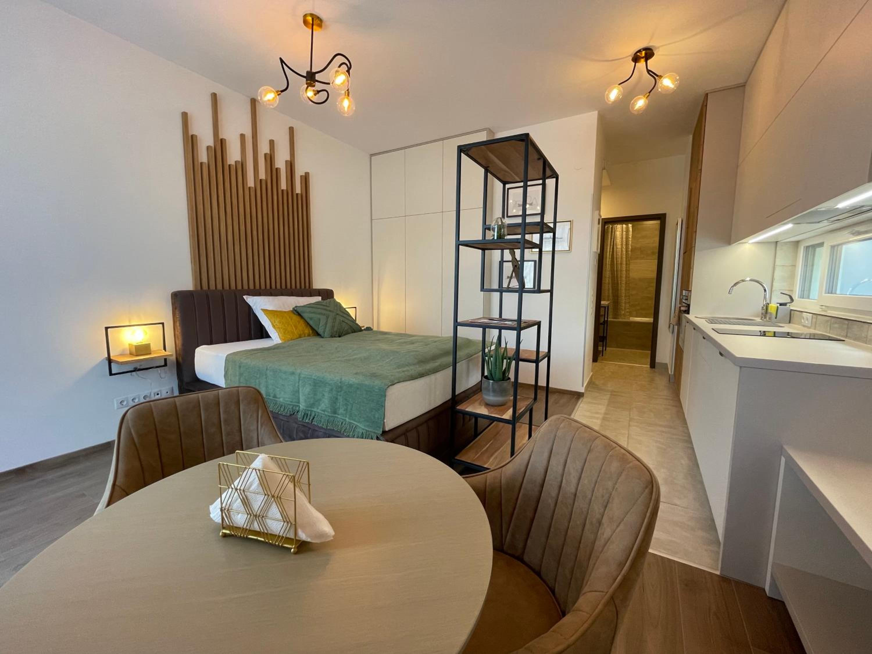 One-Bedroom Apartment - Photo 22