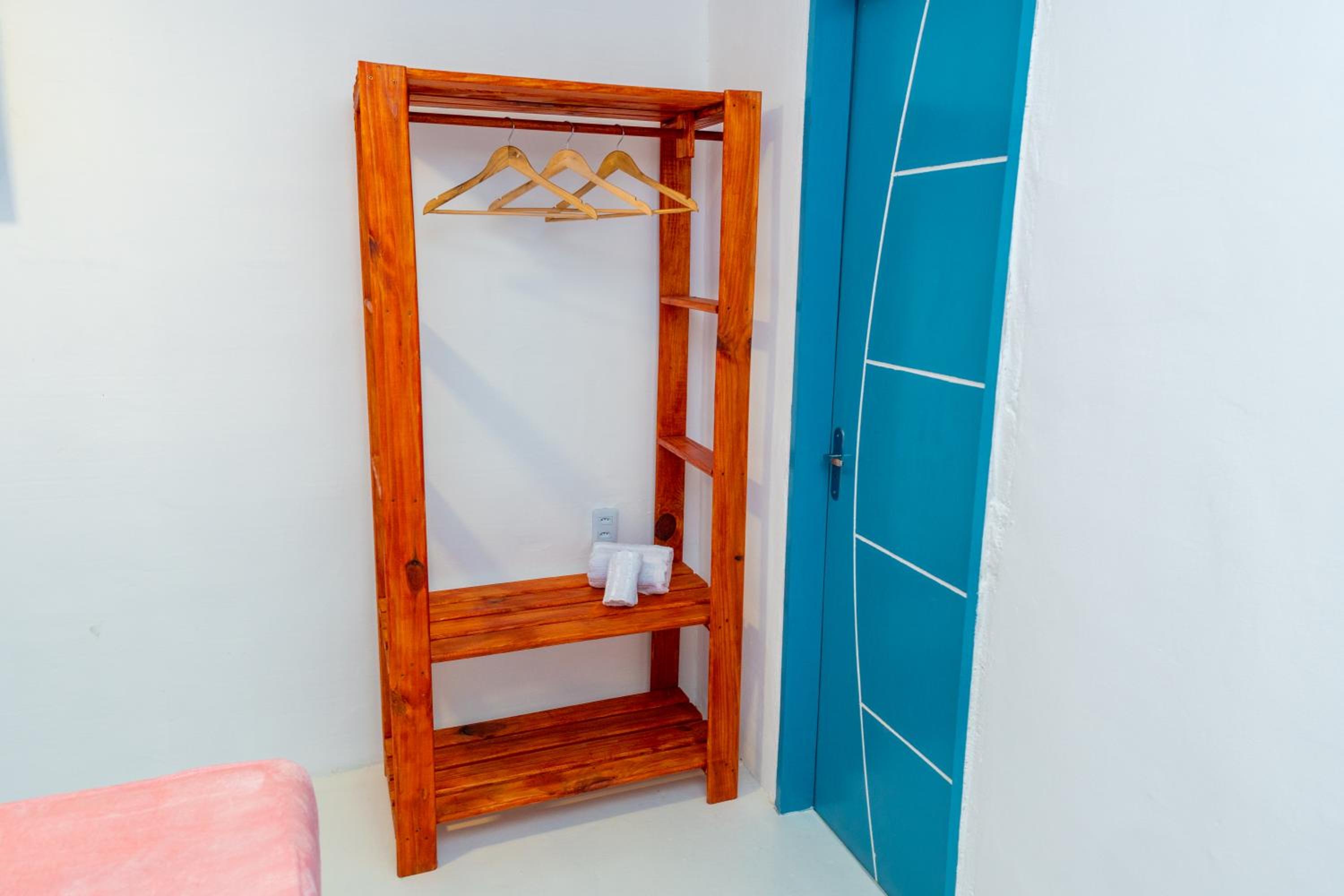 Deluxe Room - Photo 9