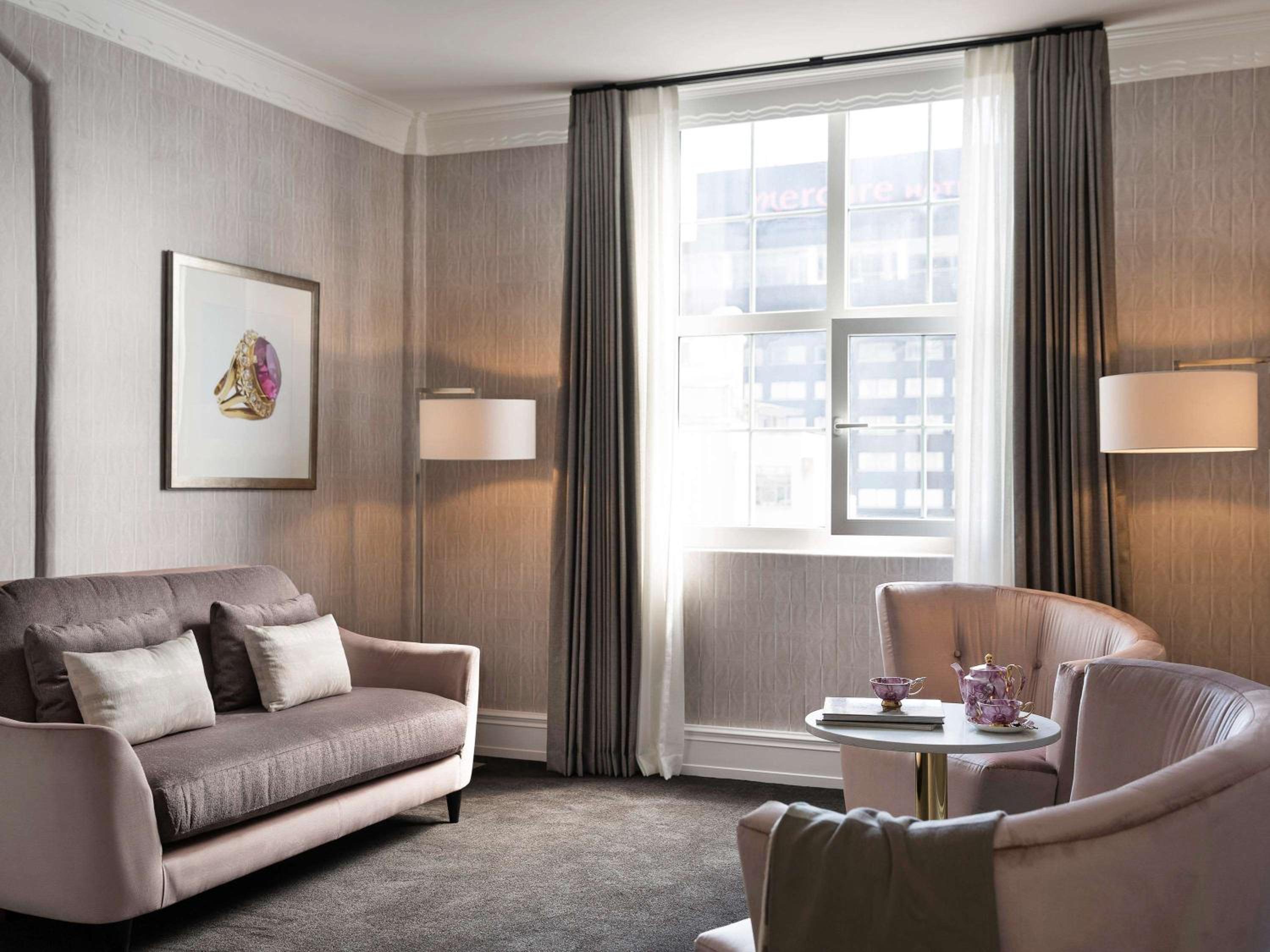 The Duchess One Bedroom King Suite - High Floor