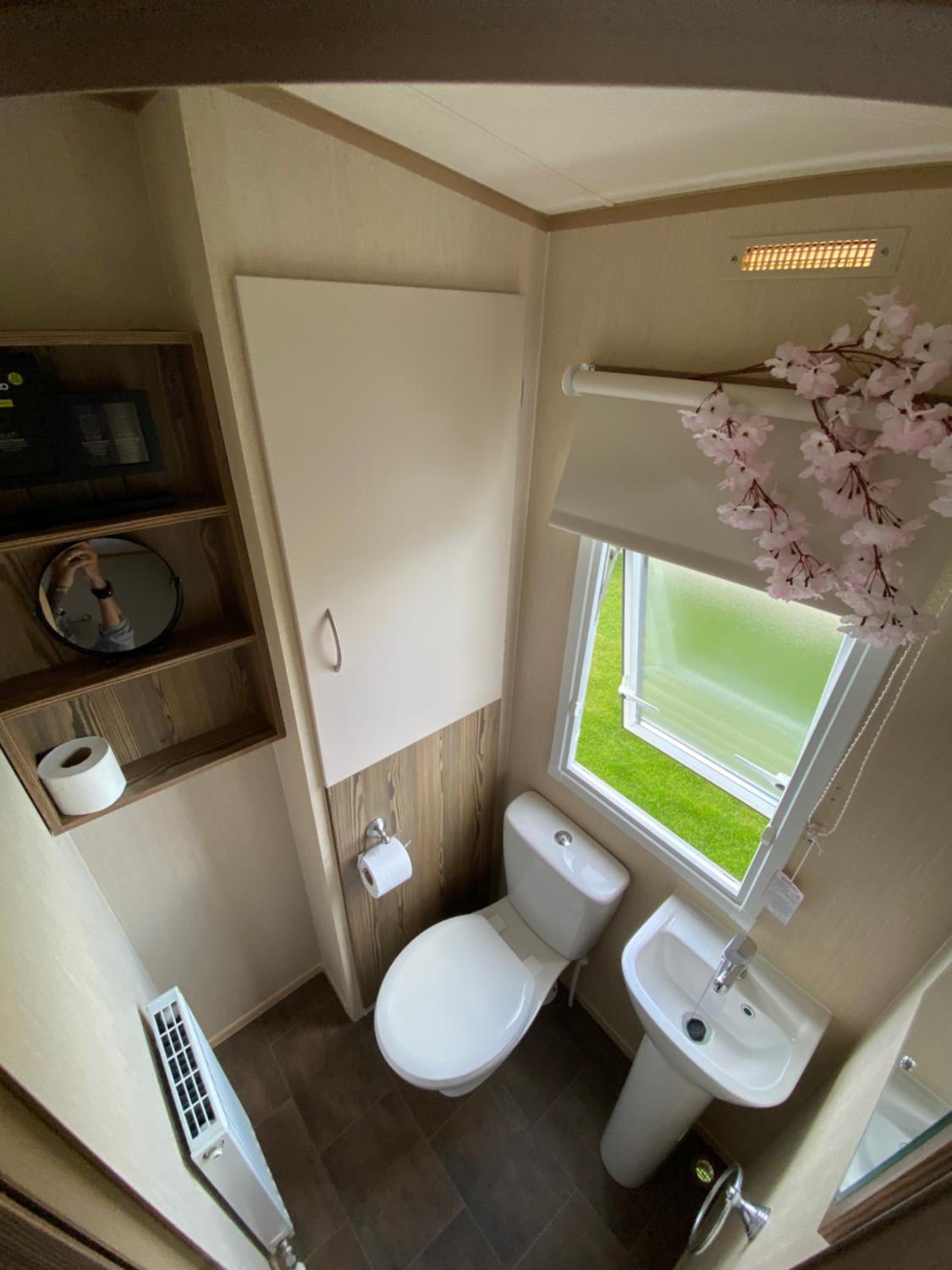 Two-Bedroom House - Photo 29