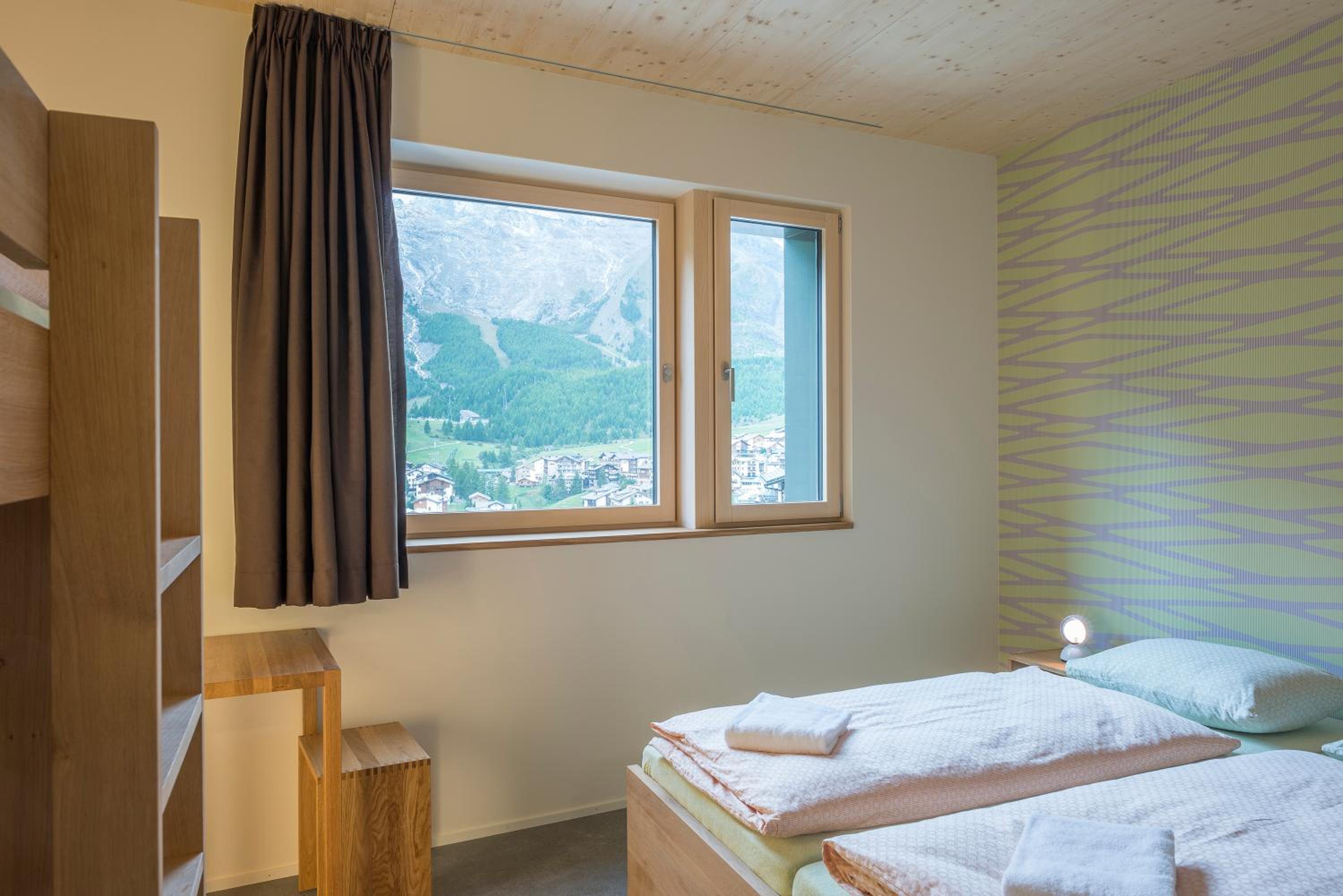 Family Room with Shower - incl. Pool Access photo 3