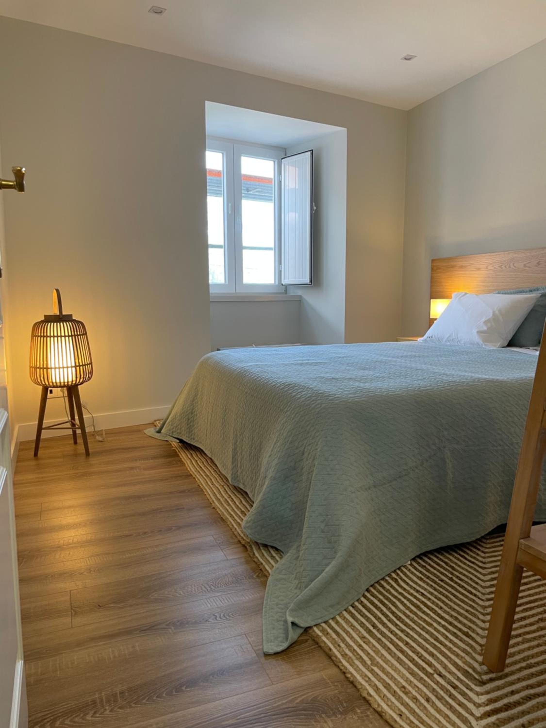 Three-Bedroom Apartment - Photo 15