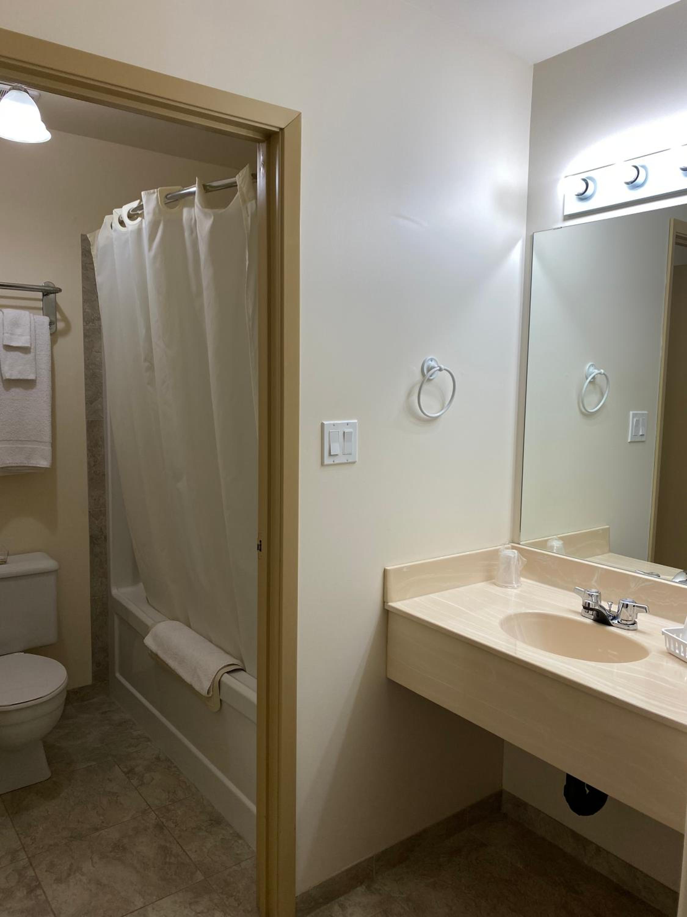 King Room - Photo 3