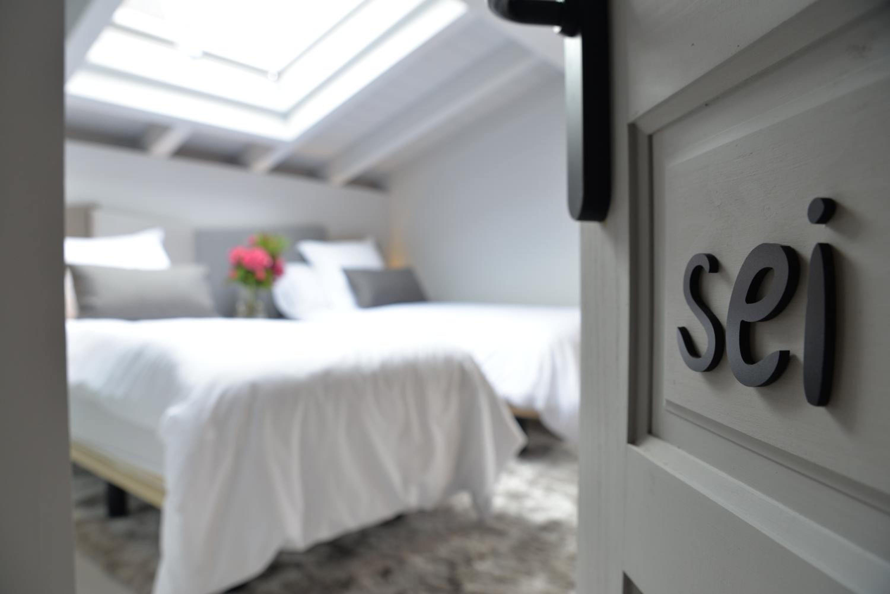 Double or Twin Room - Photo 17