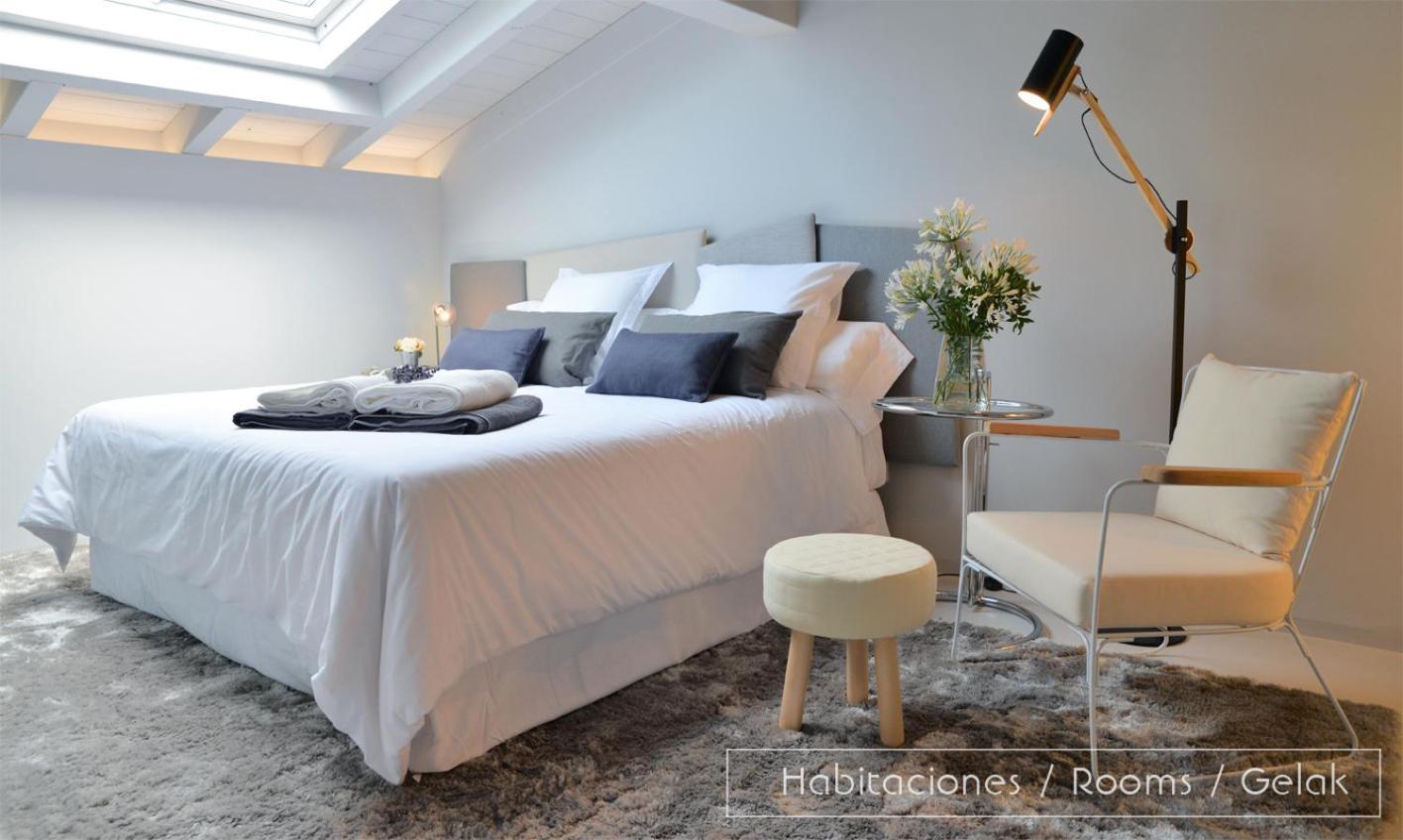 Double or Twin Room - Photo 20