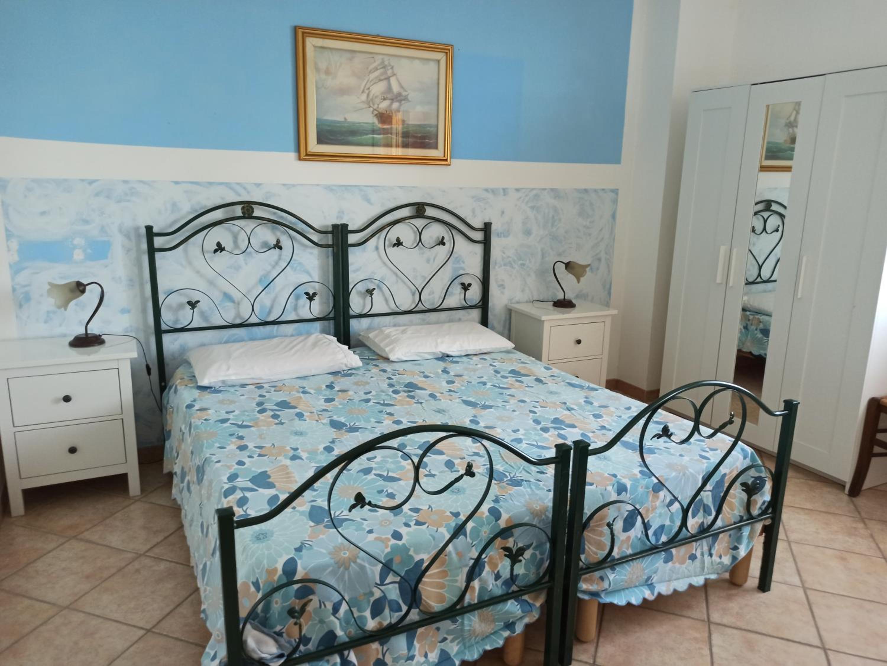 Double or Twin Room with Bathroom