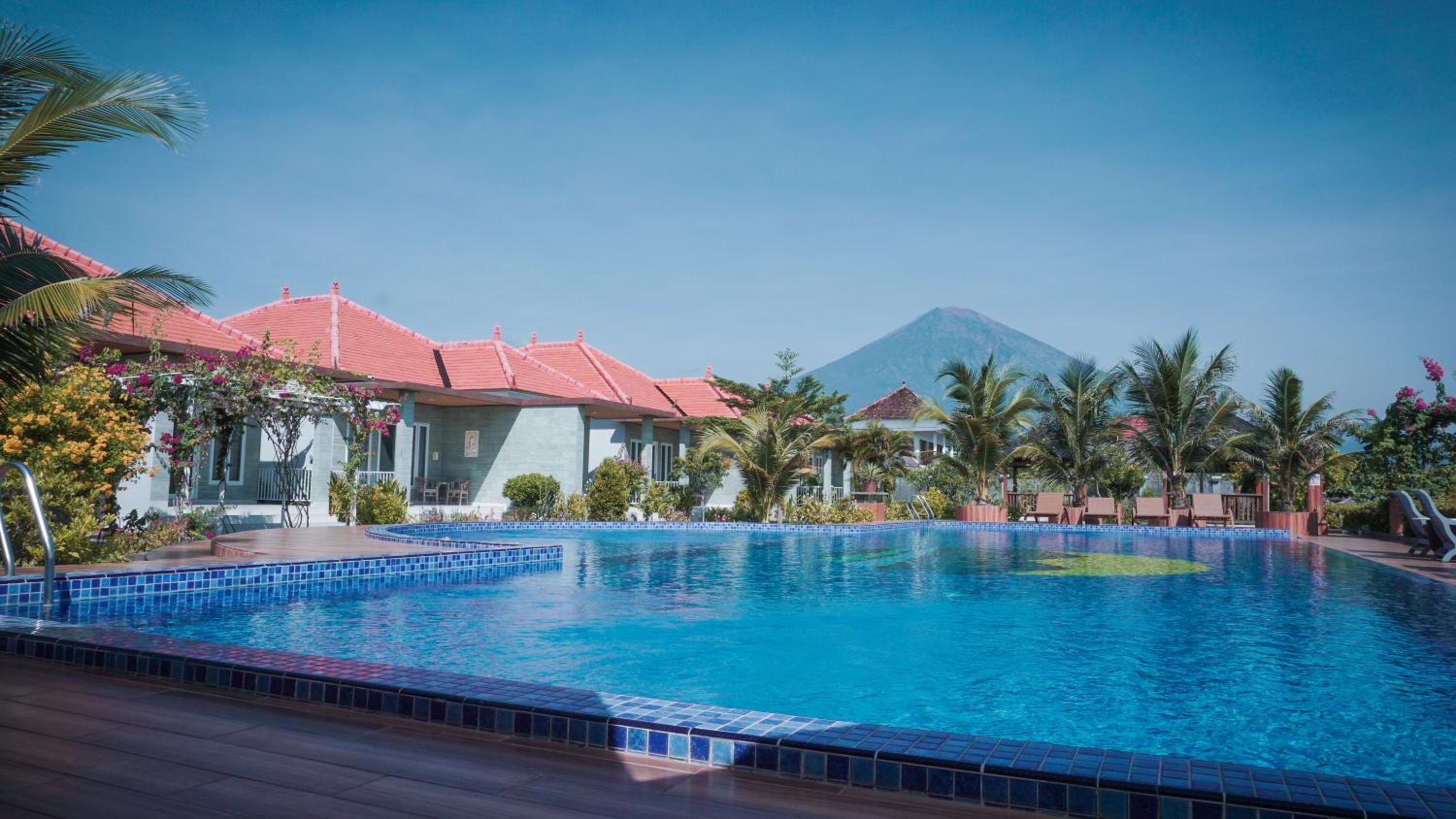 Deluxe Double or Twin Room with Sea View - Photo 10