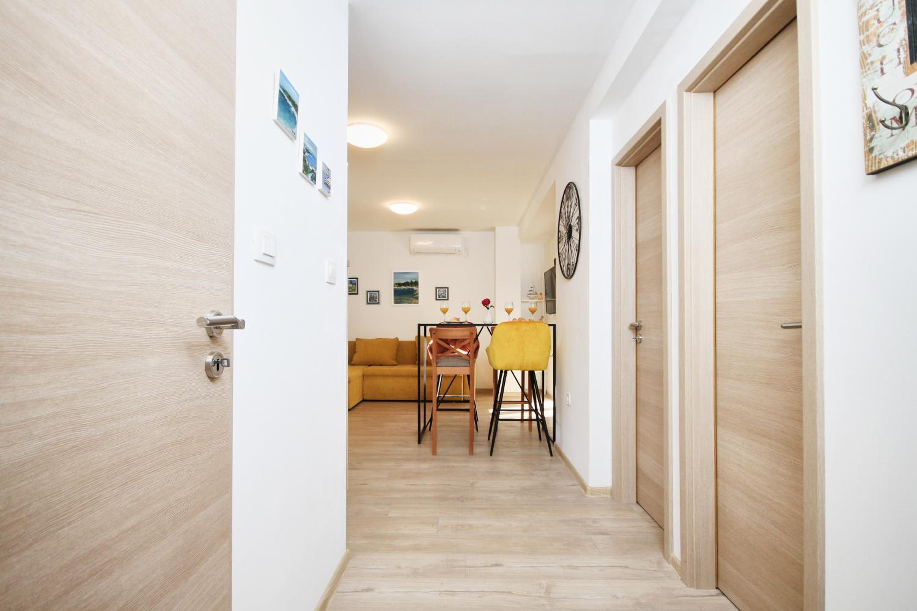 Two-Bedroom Apartment - Photo 4