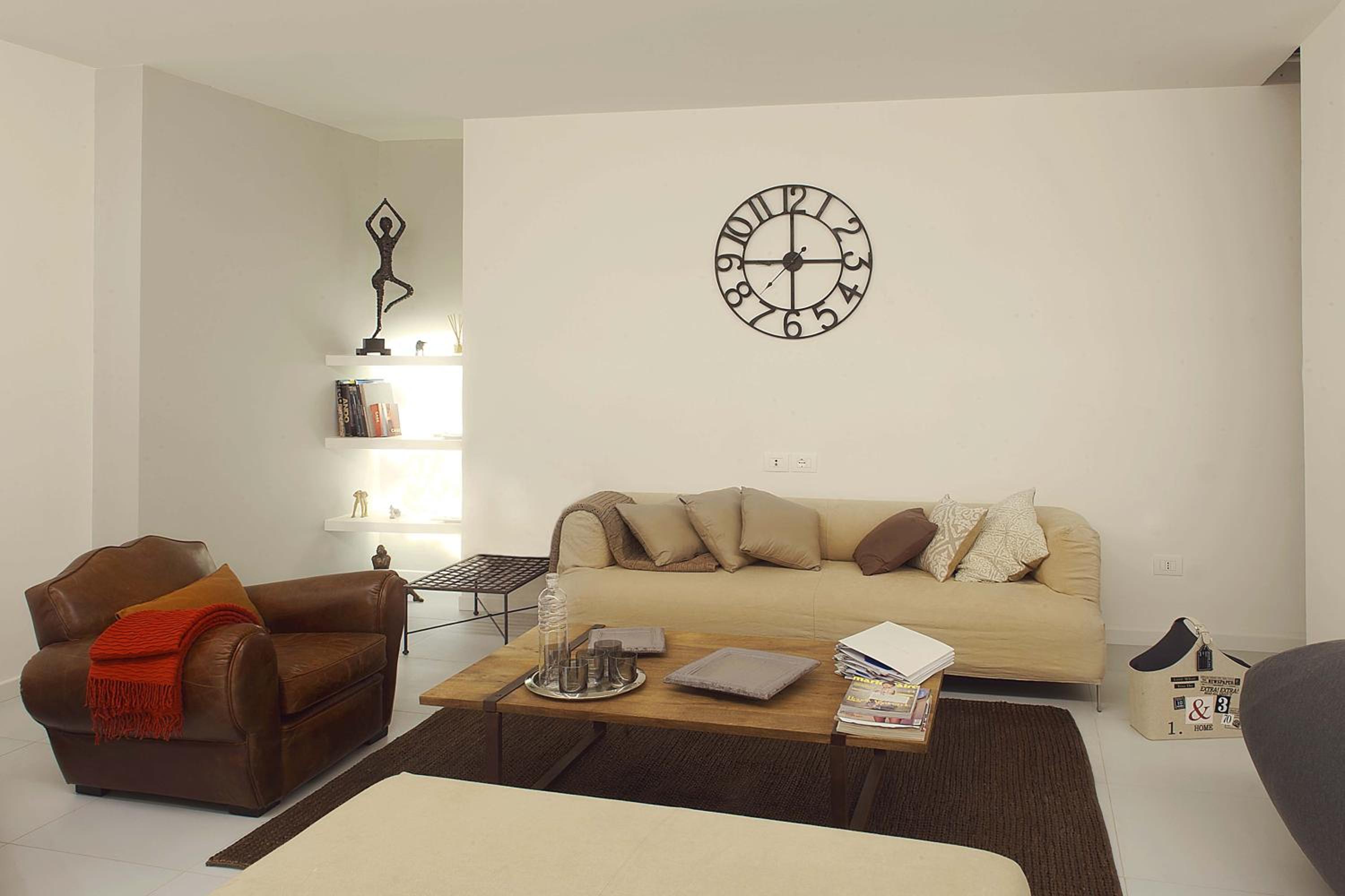 Two-Bedroom Apartment - Photo 5