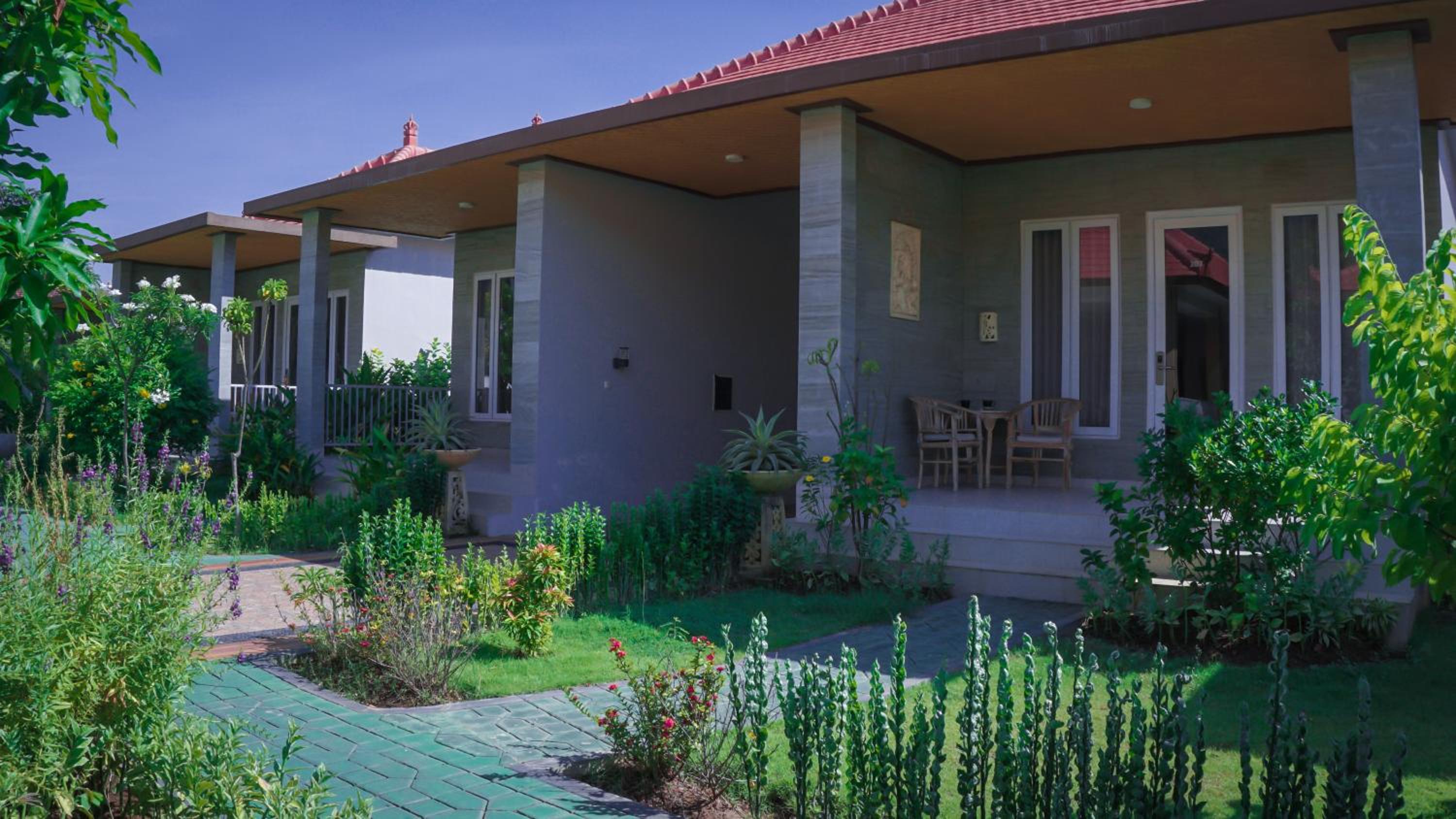 Deluxe Double or Twin Room with Garden View - Photo 8