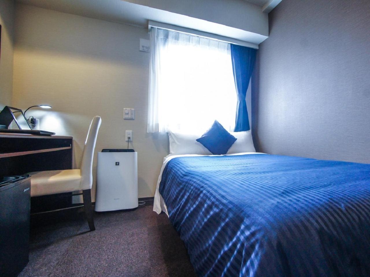 Double Room with Small Double Bed - Non-Smoking - Small Dog Friendly photo 1