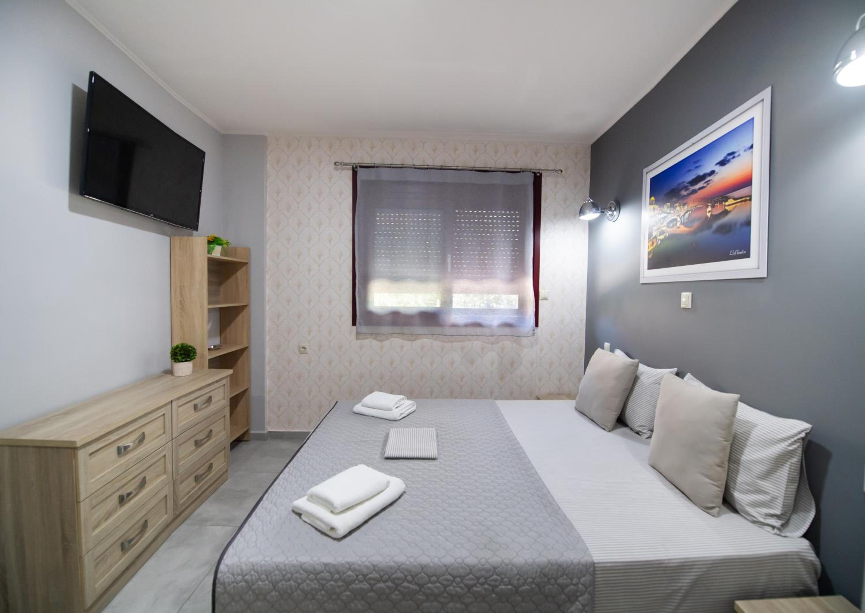 Economy Double Room photo 2