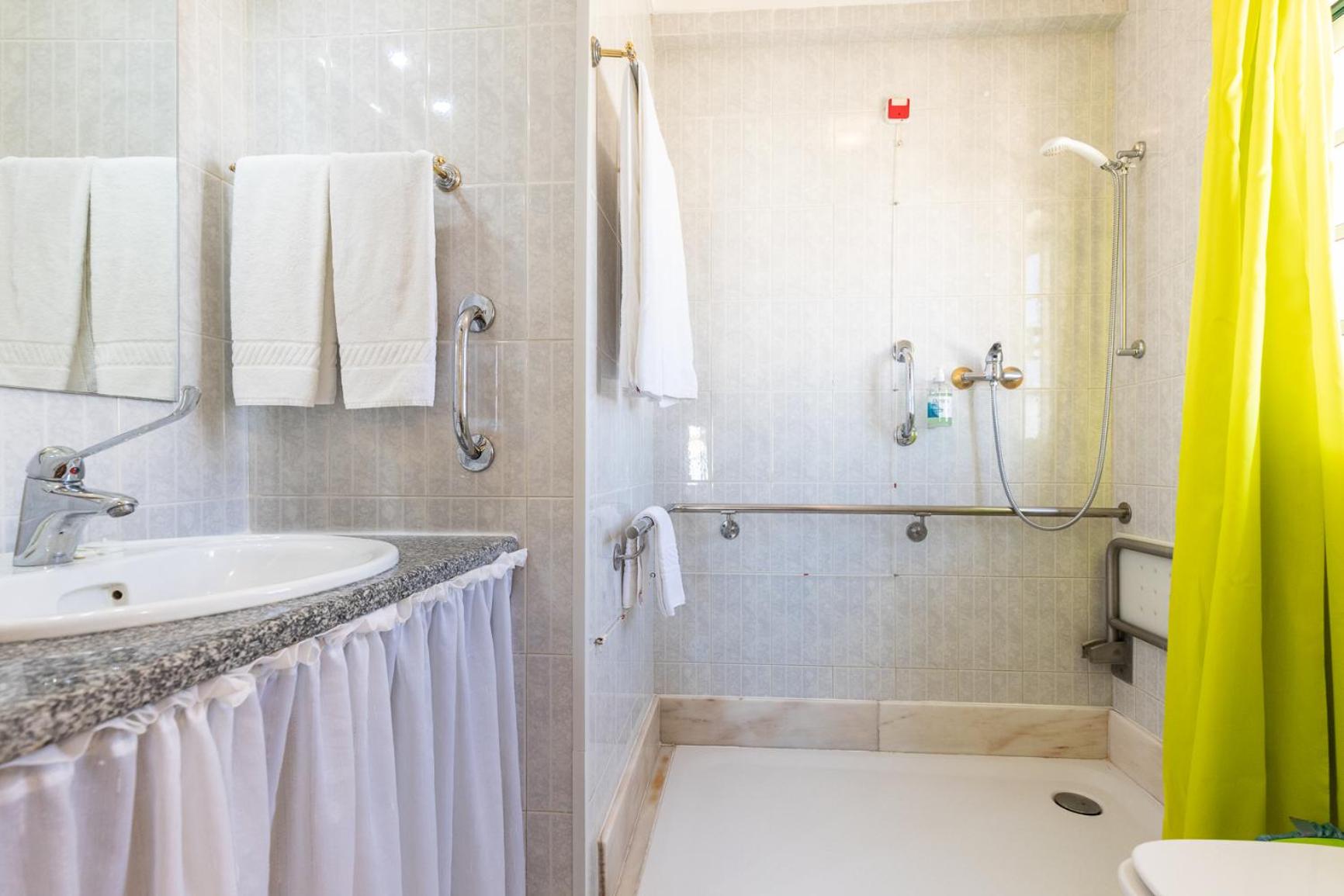 Standard Single Room photo 3