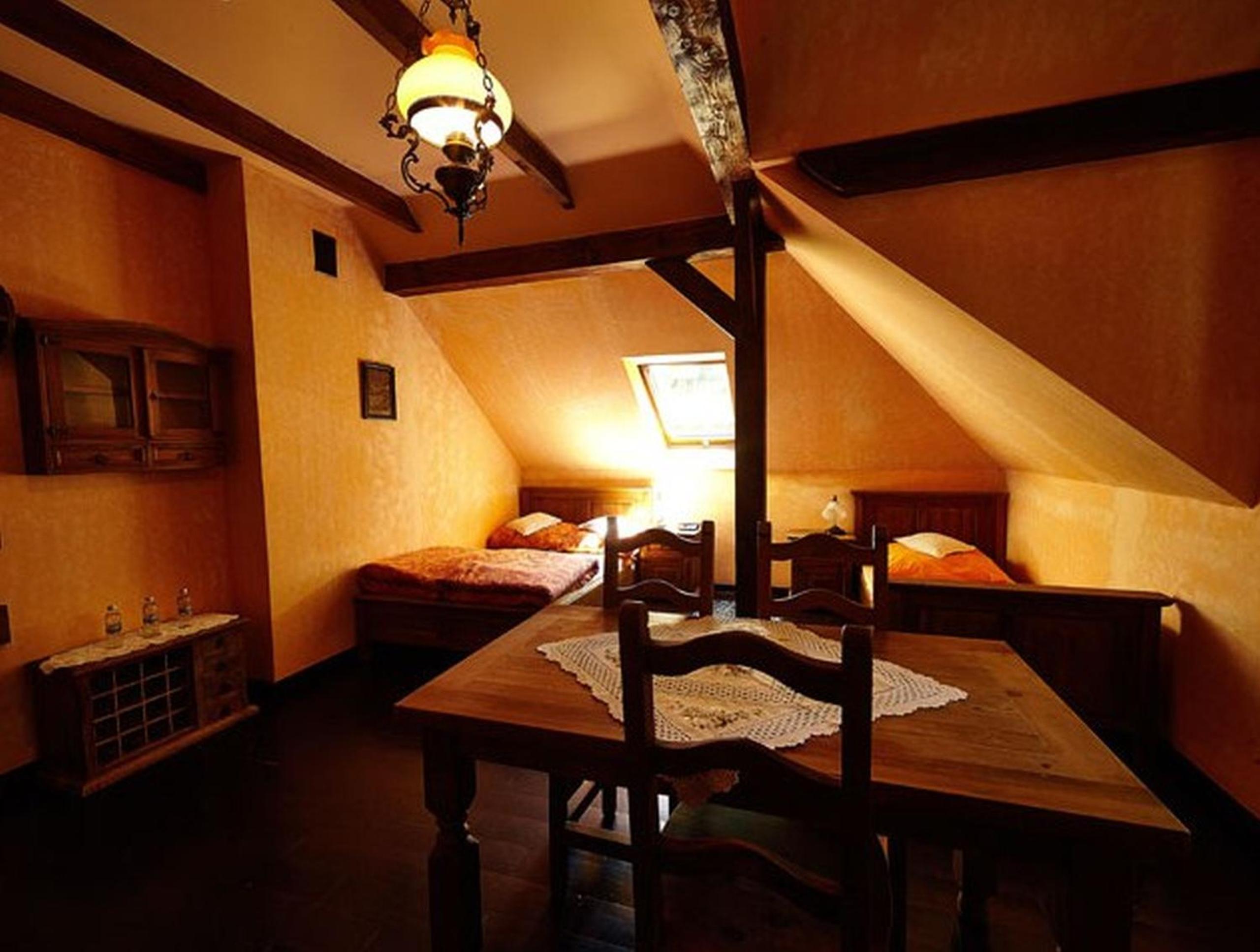 Triple Room with Private Bathroom - Photo 5