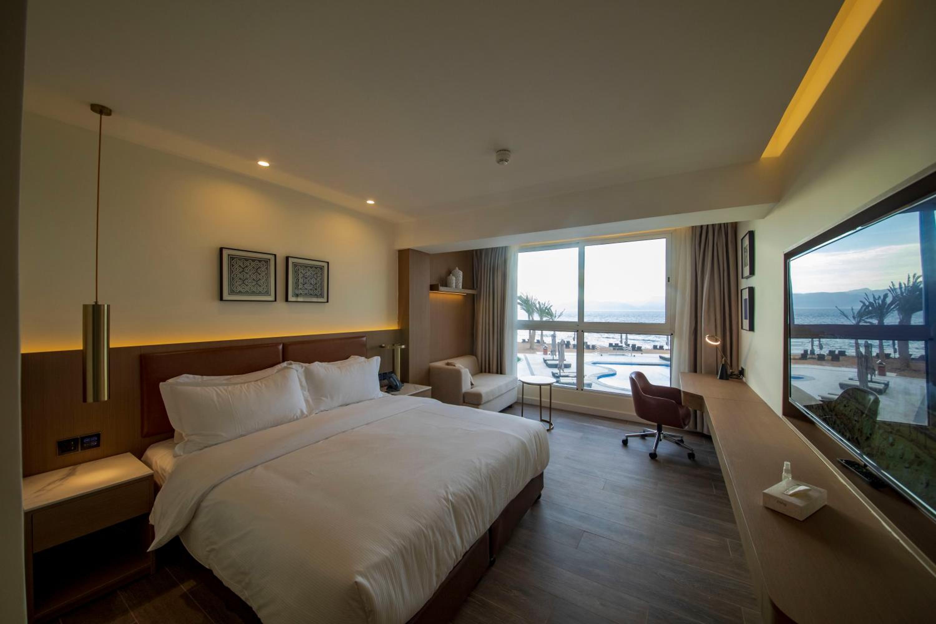 Deluxe Double Room with Sea View - Photo 1