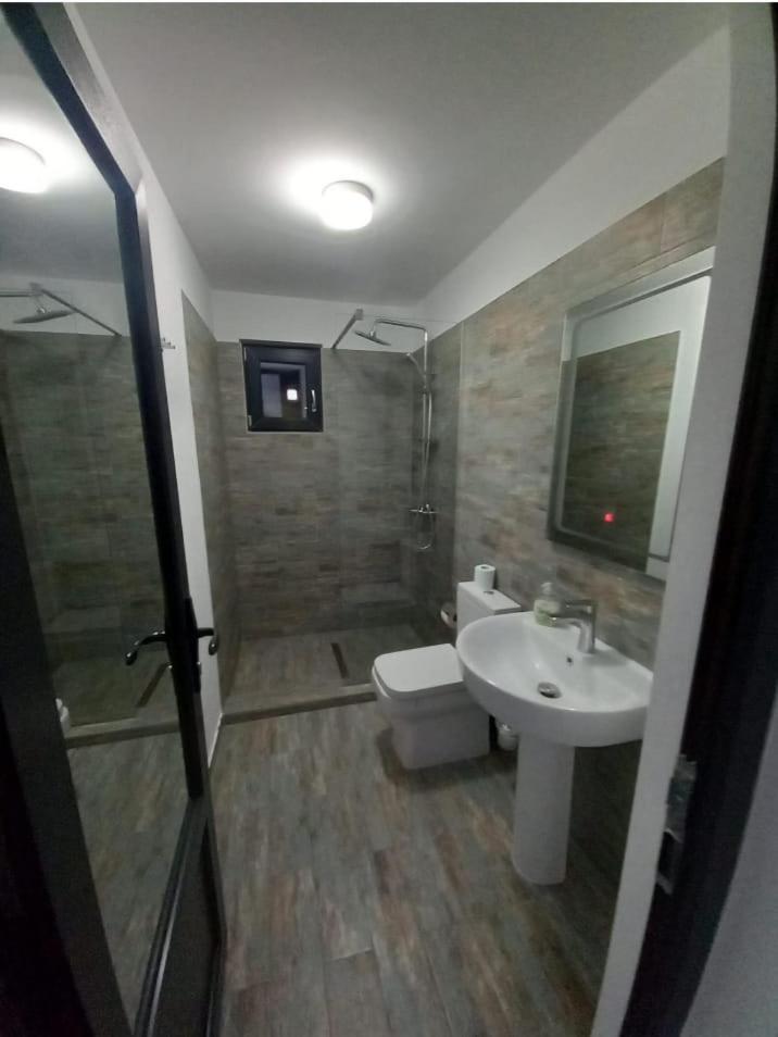 Double Room - Photo 3