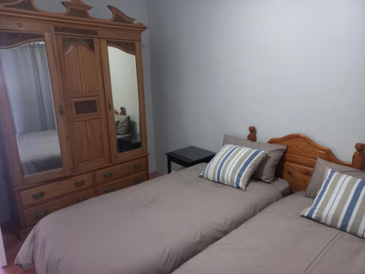 Deluxe Family Suite photo 3