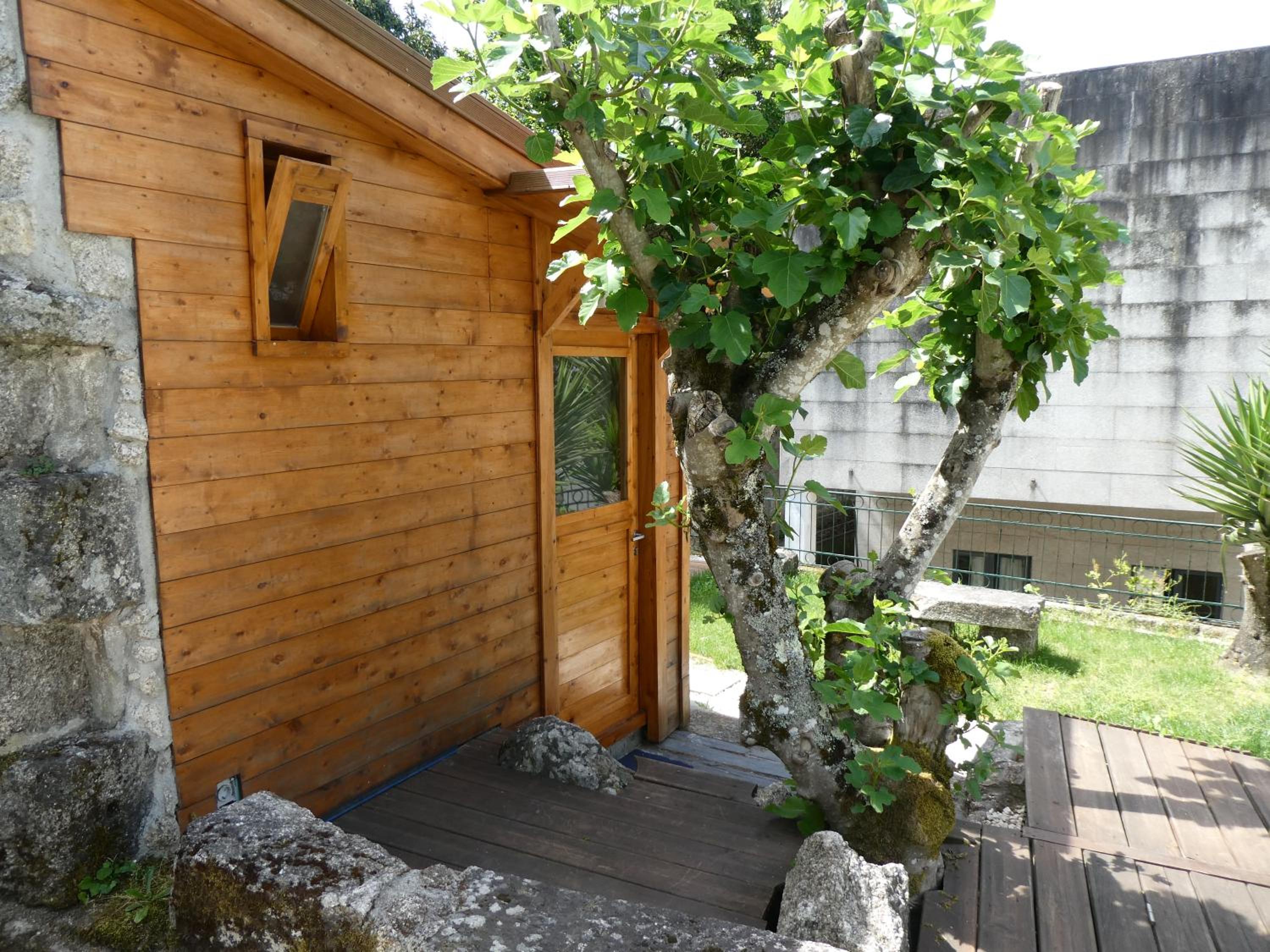 Deluxe Bungalow - Photo 10
