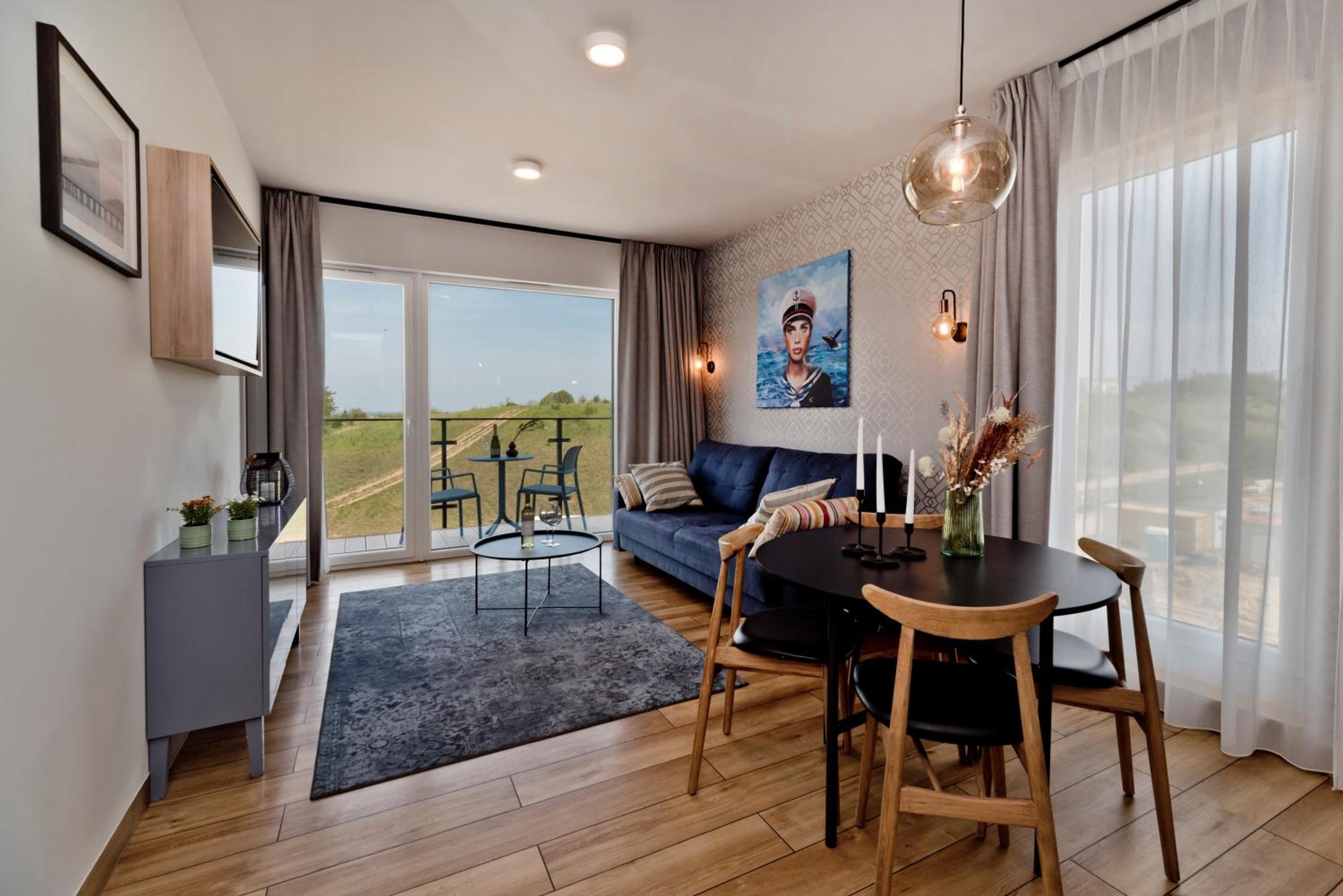 One-Bedroom Apartment