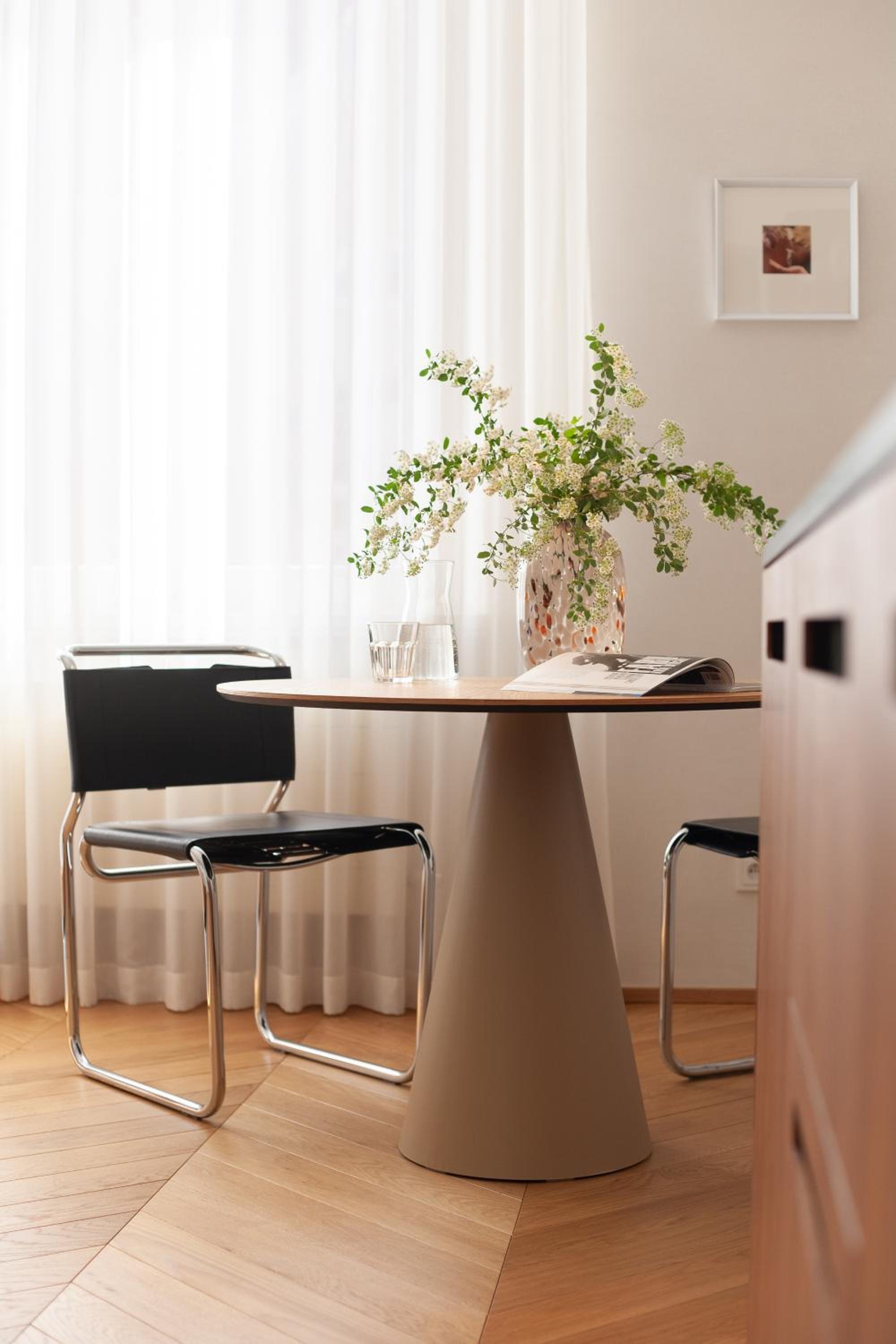 One-Bedroom Apartment - Photo 9