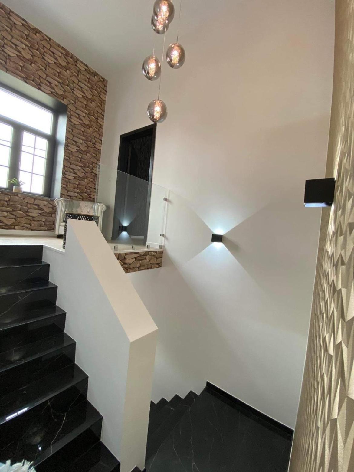 Two-Bedroom Villa - Photo 24