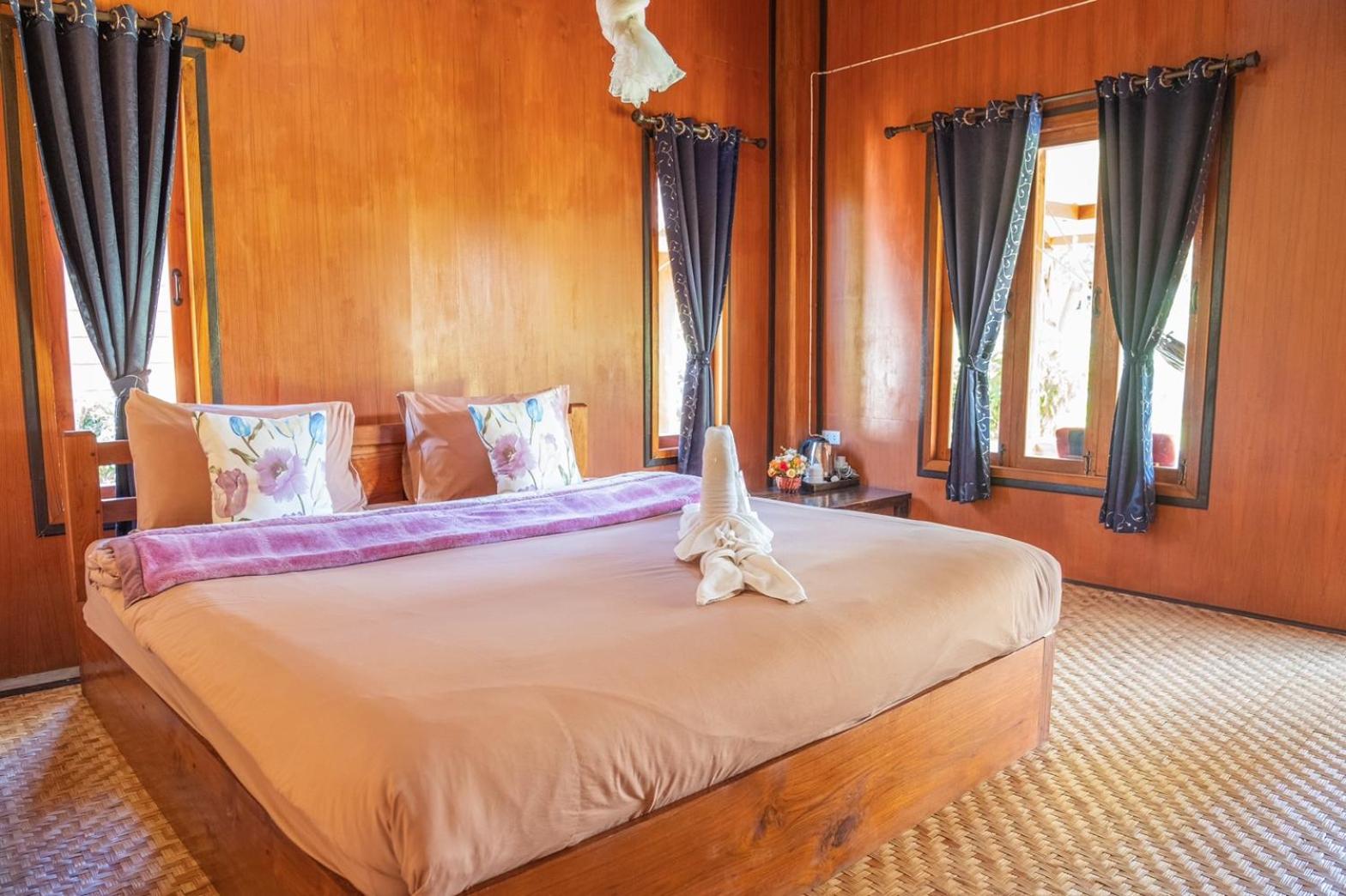 Standard King Room - Photo 1