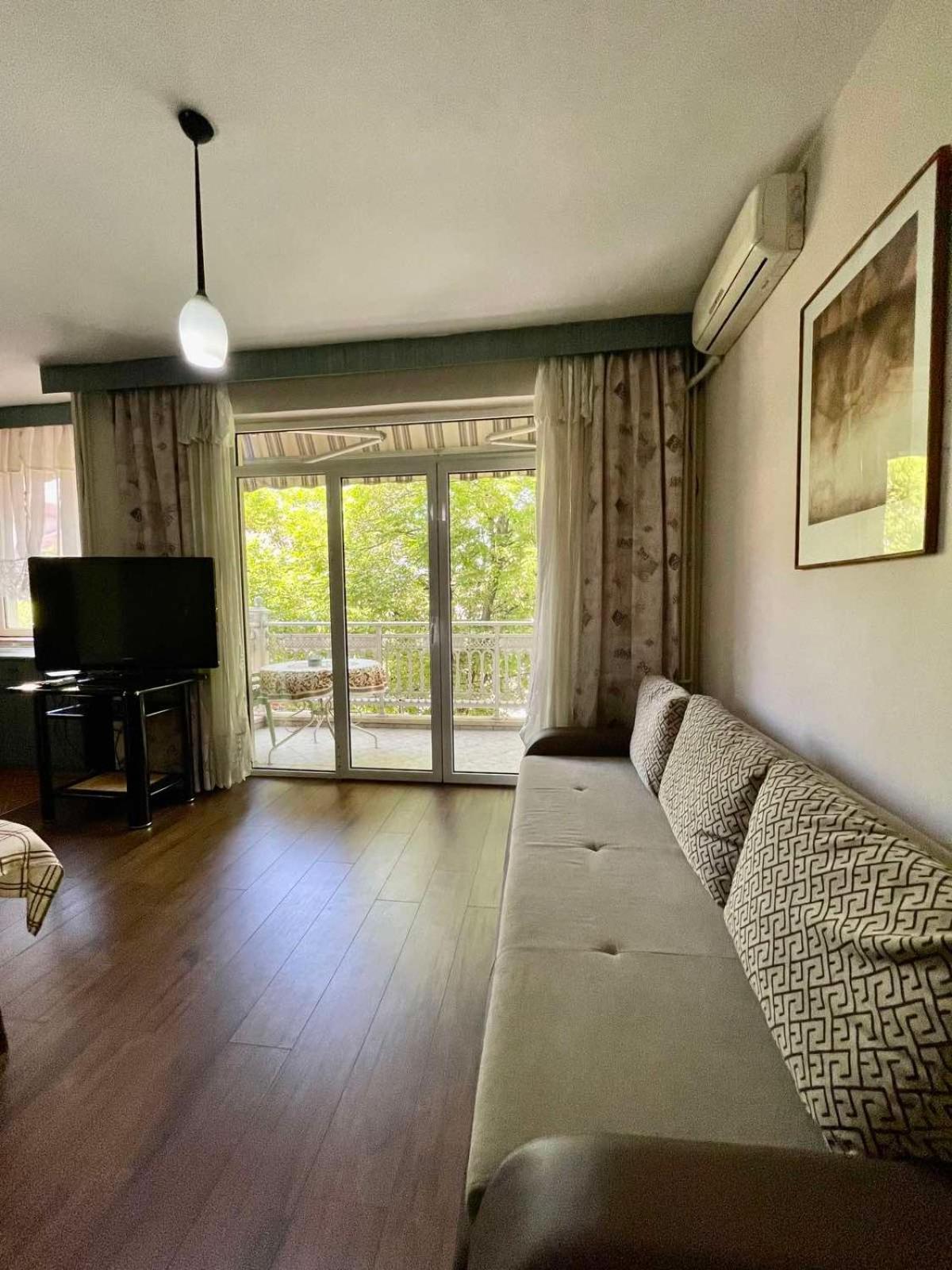 Apartment with Terrace photo 1