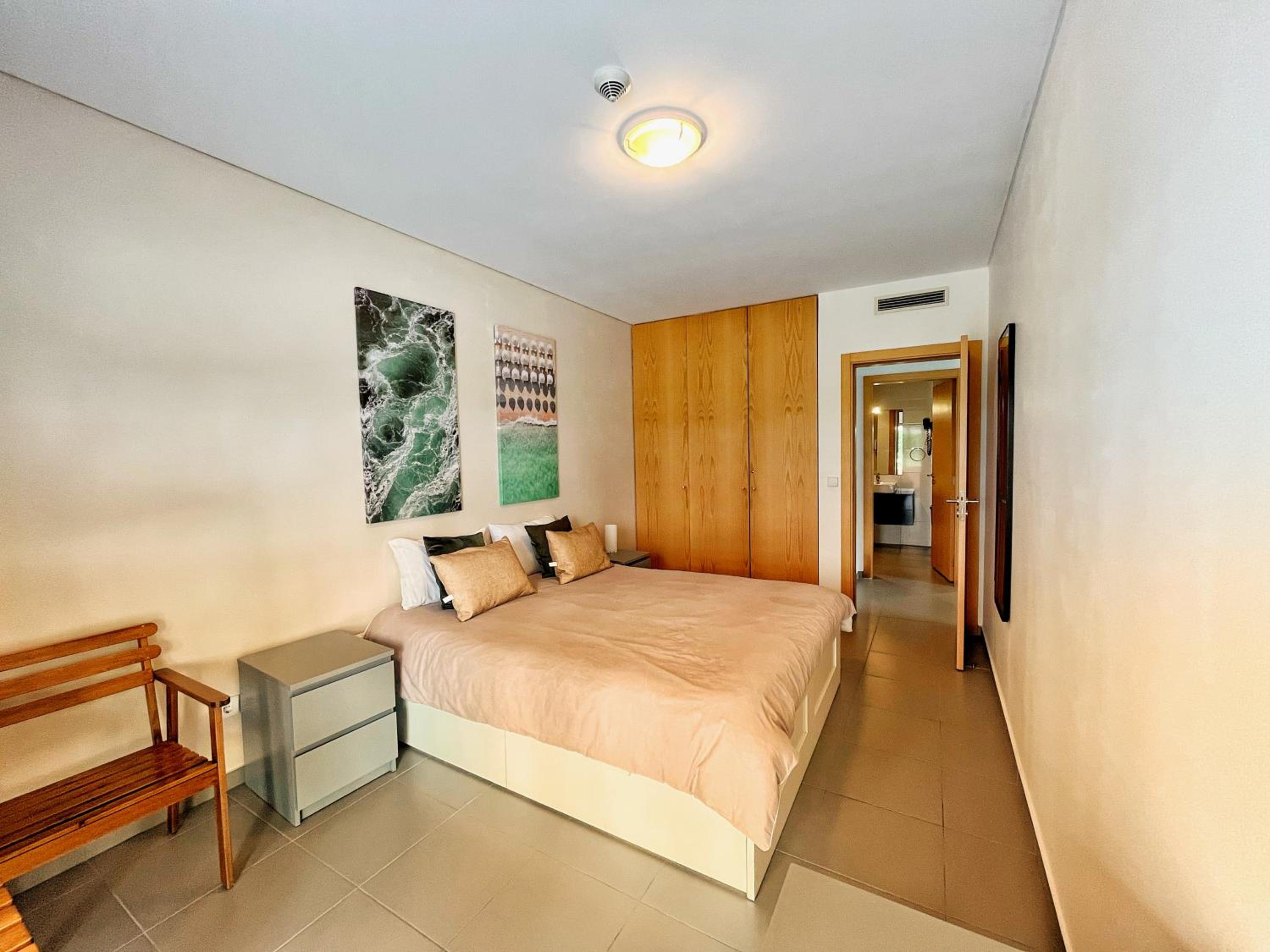 Apartment - Photo 16