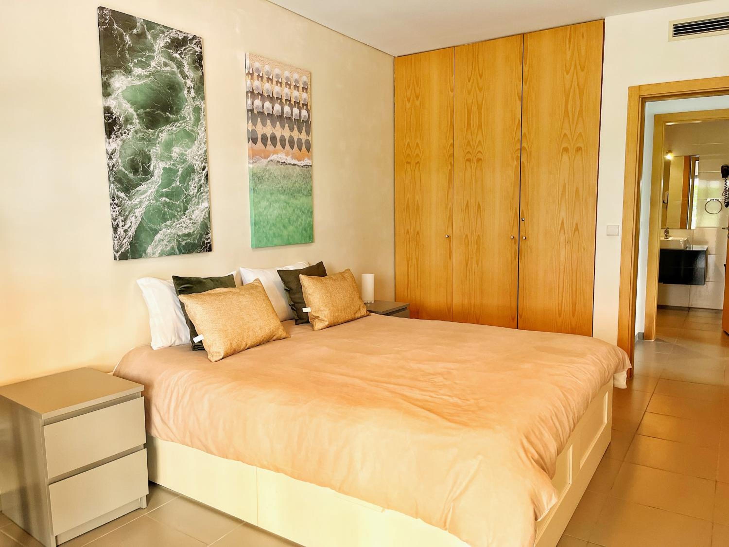 Apartment - Photo 19