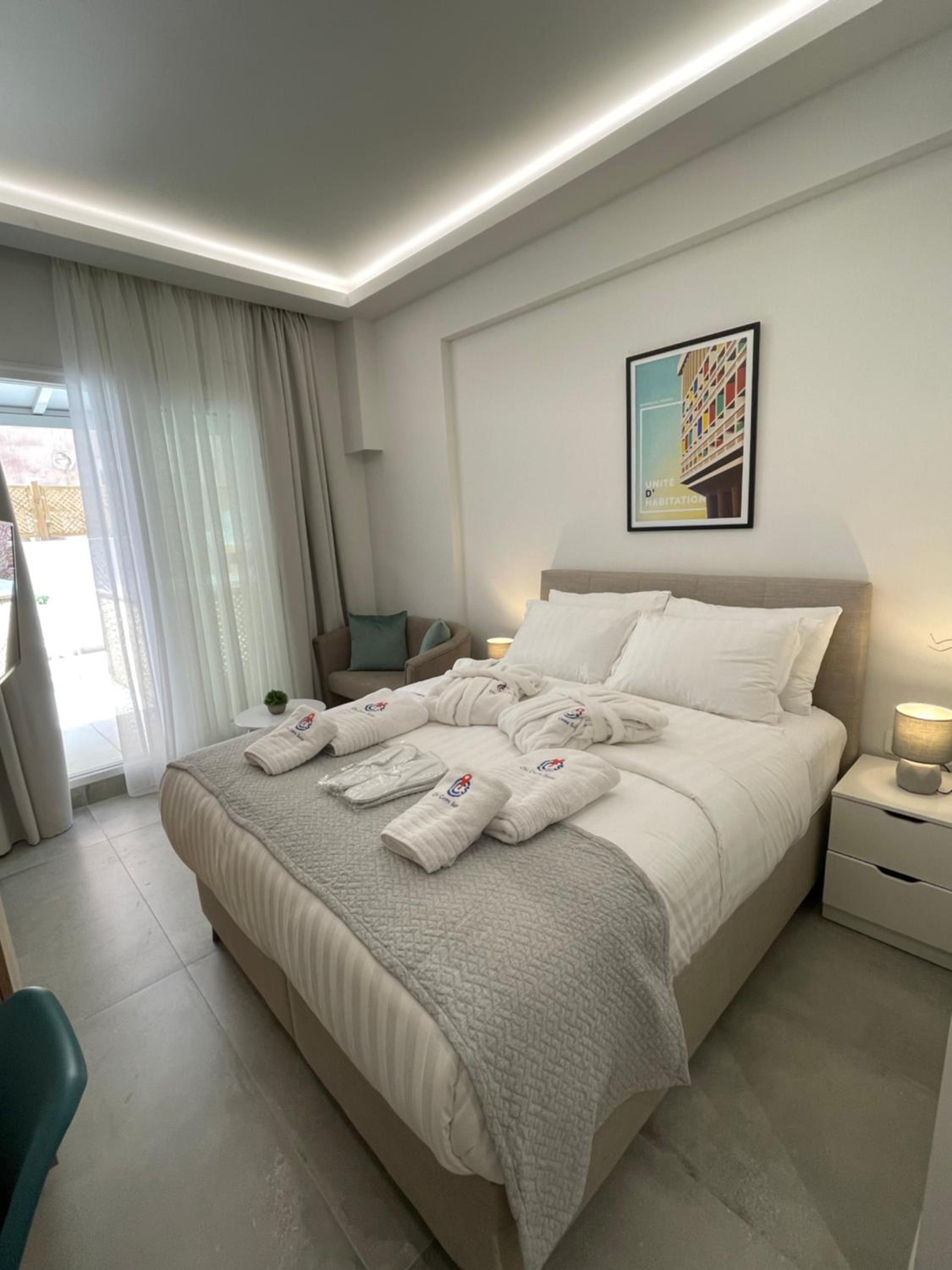 Suite with Terrace - Ermou photo 1