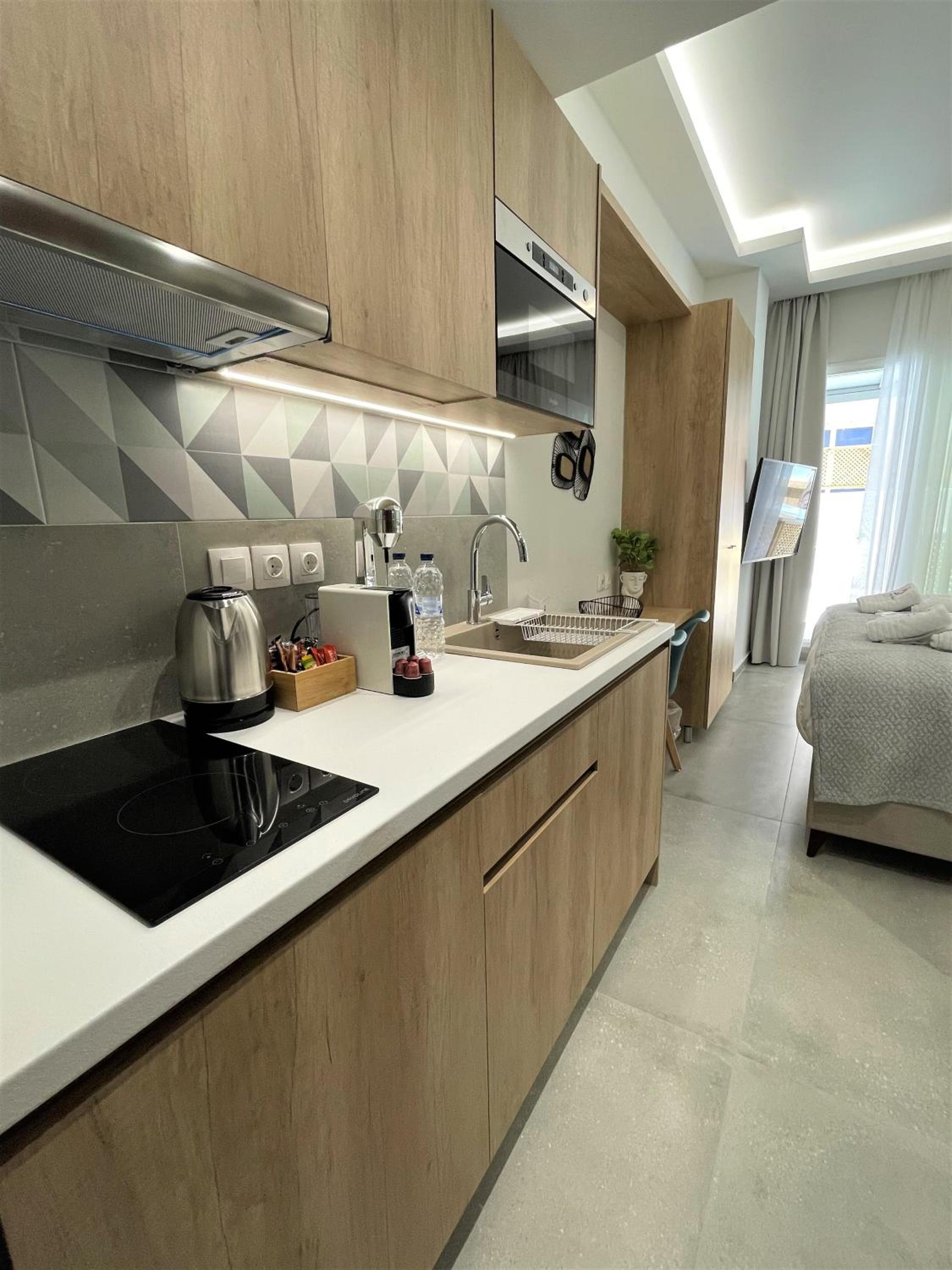 Suite with Terrace - Ermou photo 3