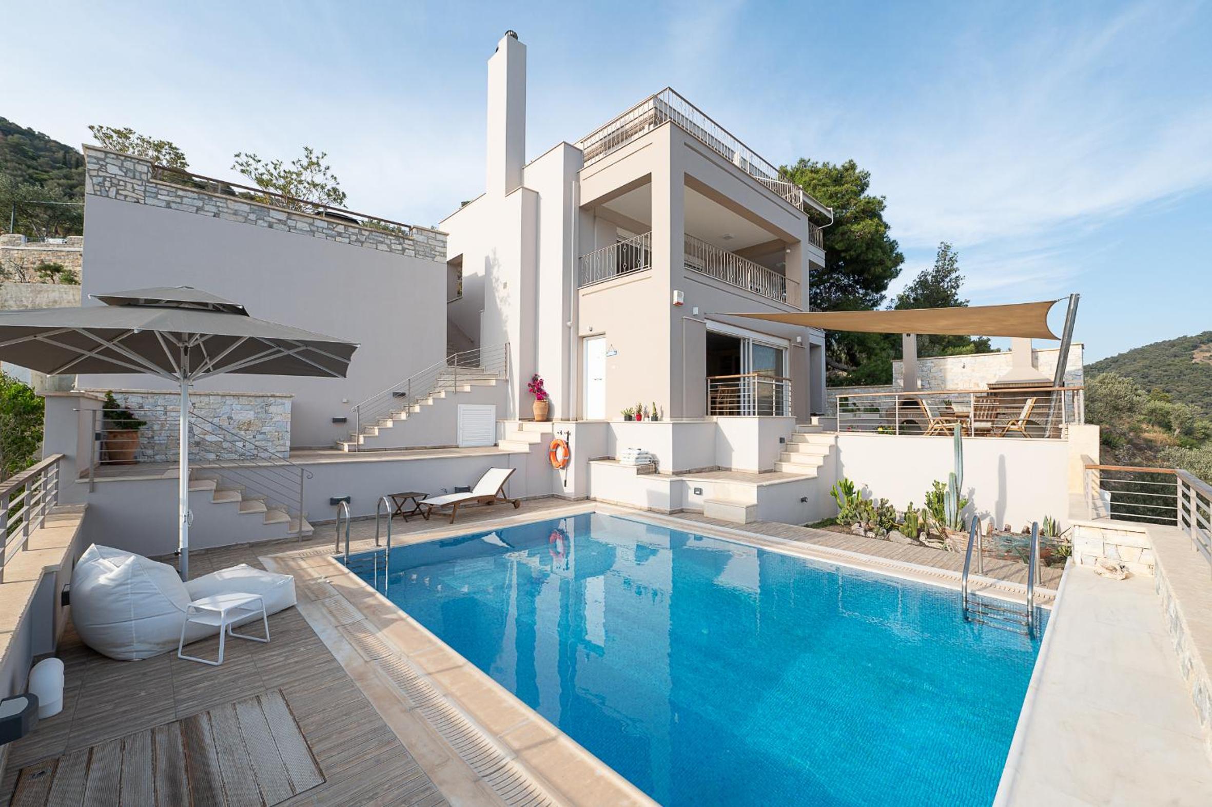Two-Bedroom Villa photo 2