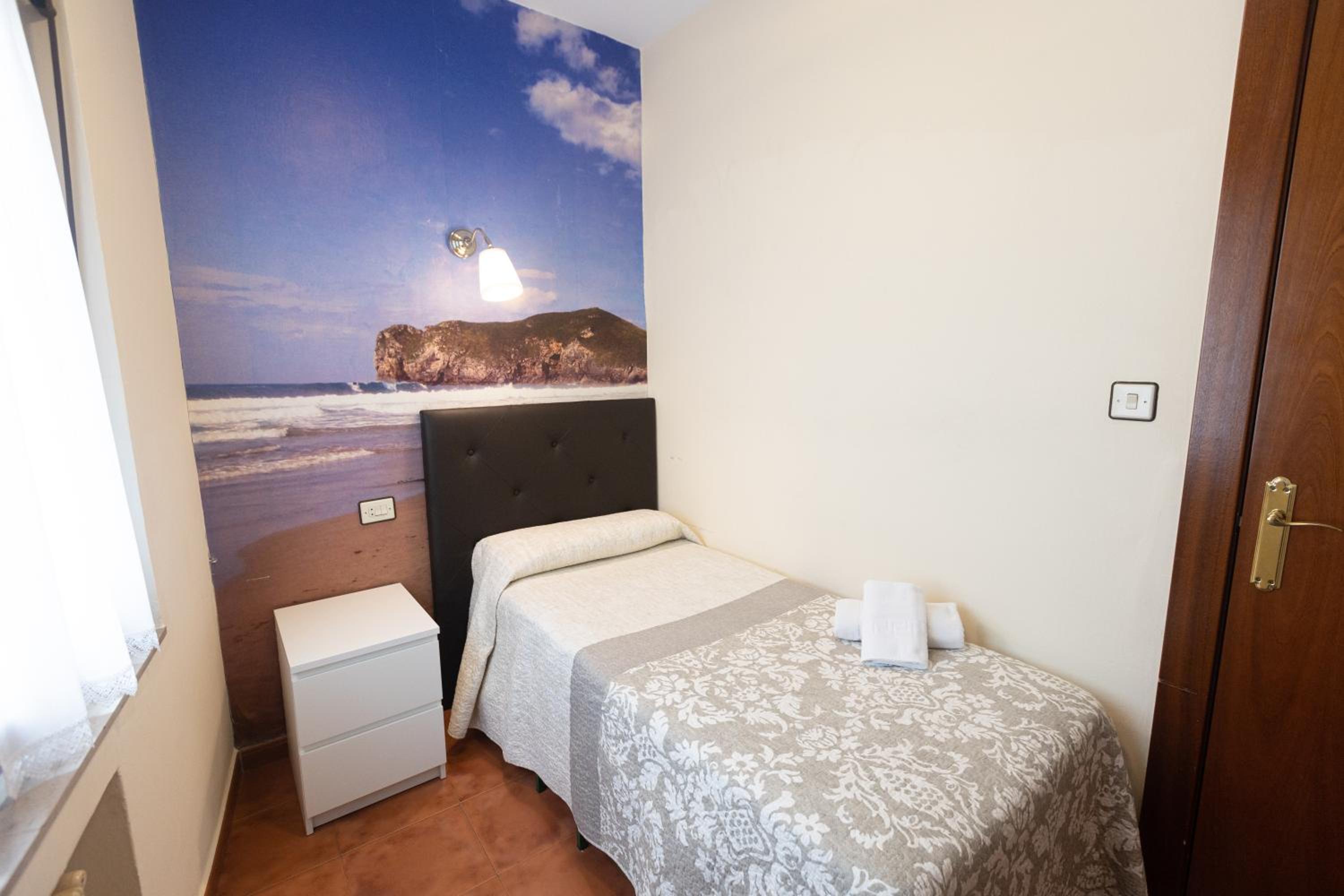 Double Room with Extra Bed photo 3