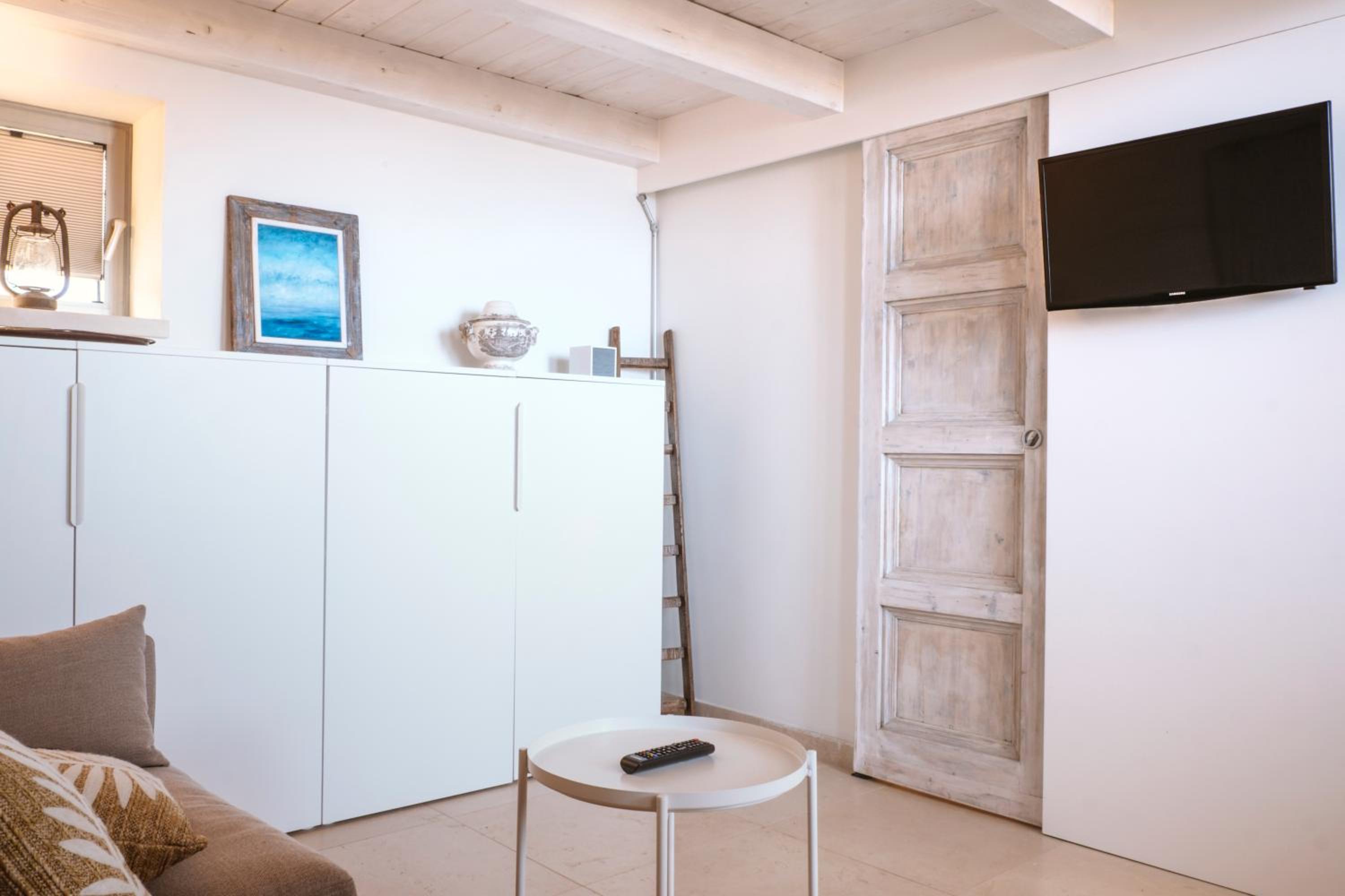 One-Bedroom Villa photo 2
