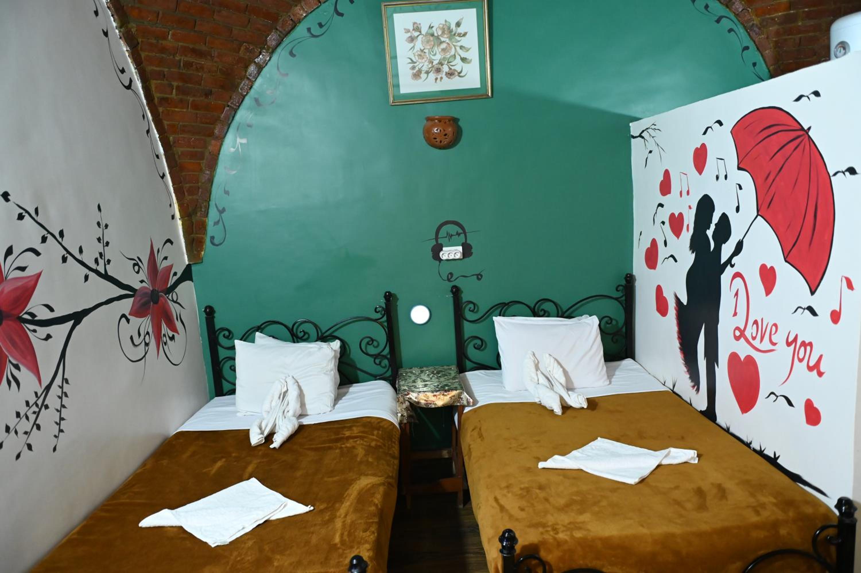 Deluxe Double or Twin Room with Sea View - Photo 6