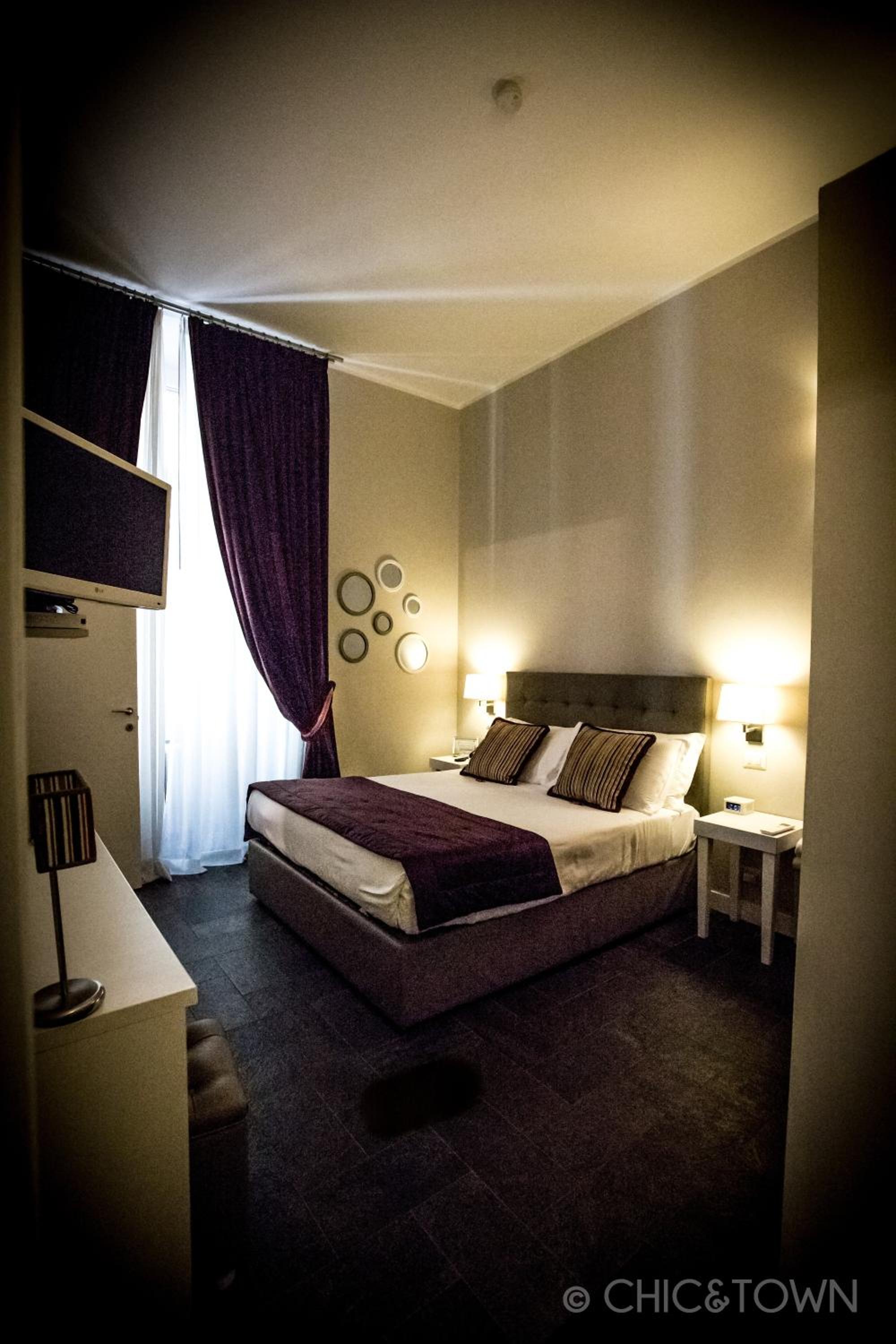 Small Double Room photo 1