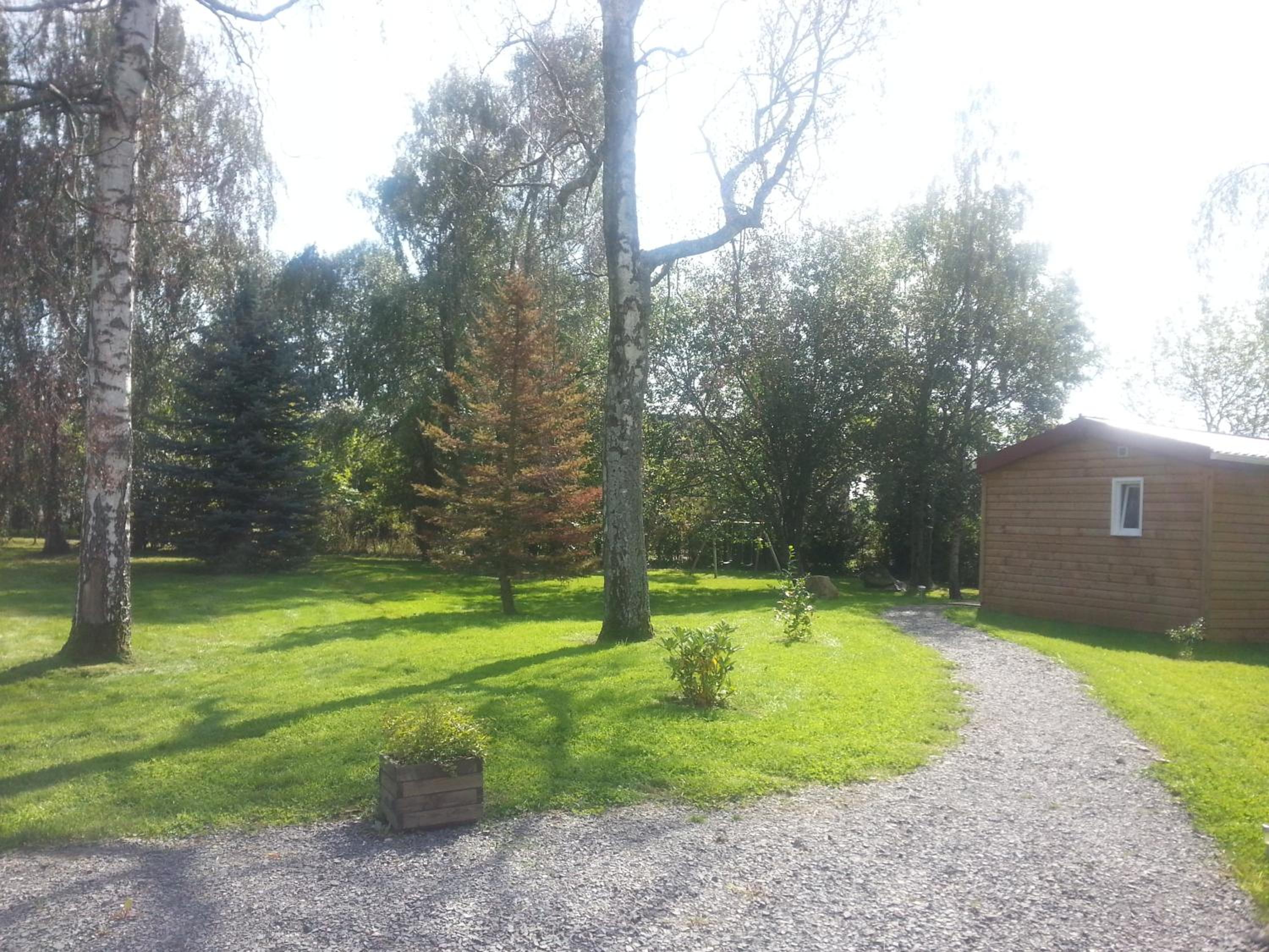 Three-Bedroom House - Photo 3