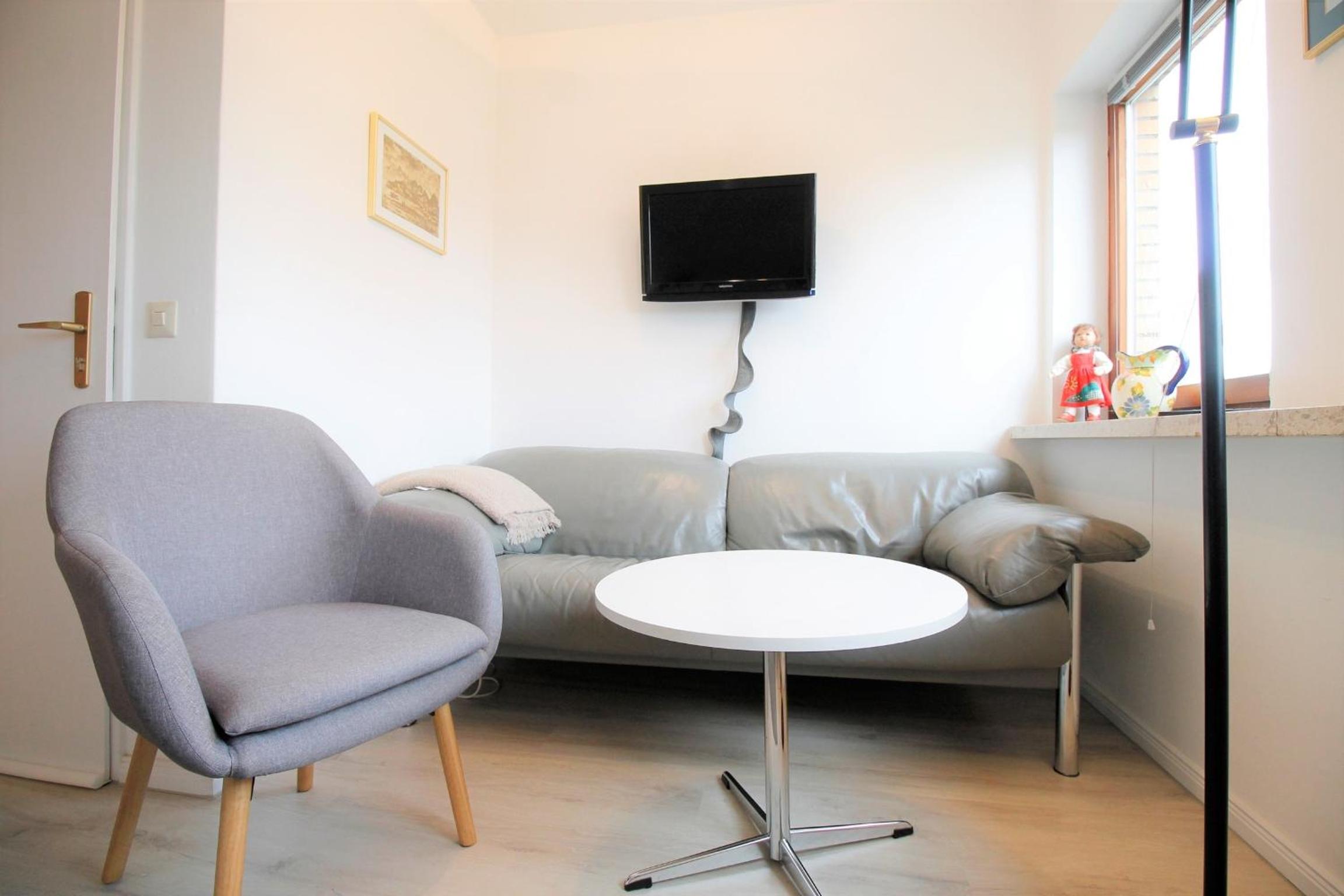 Apartment photo 1