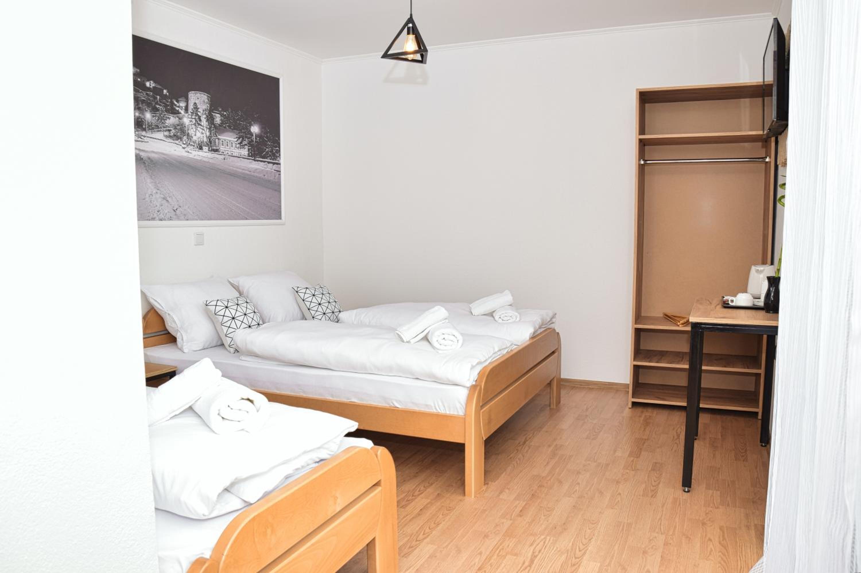 Triple Room with Lake View