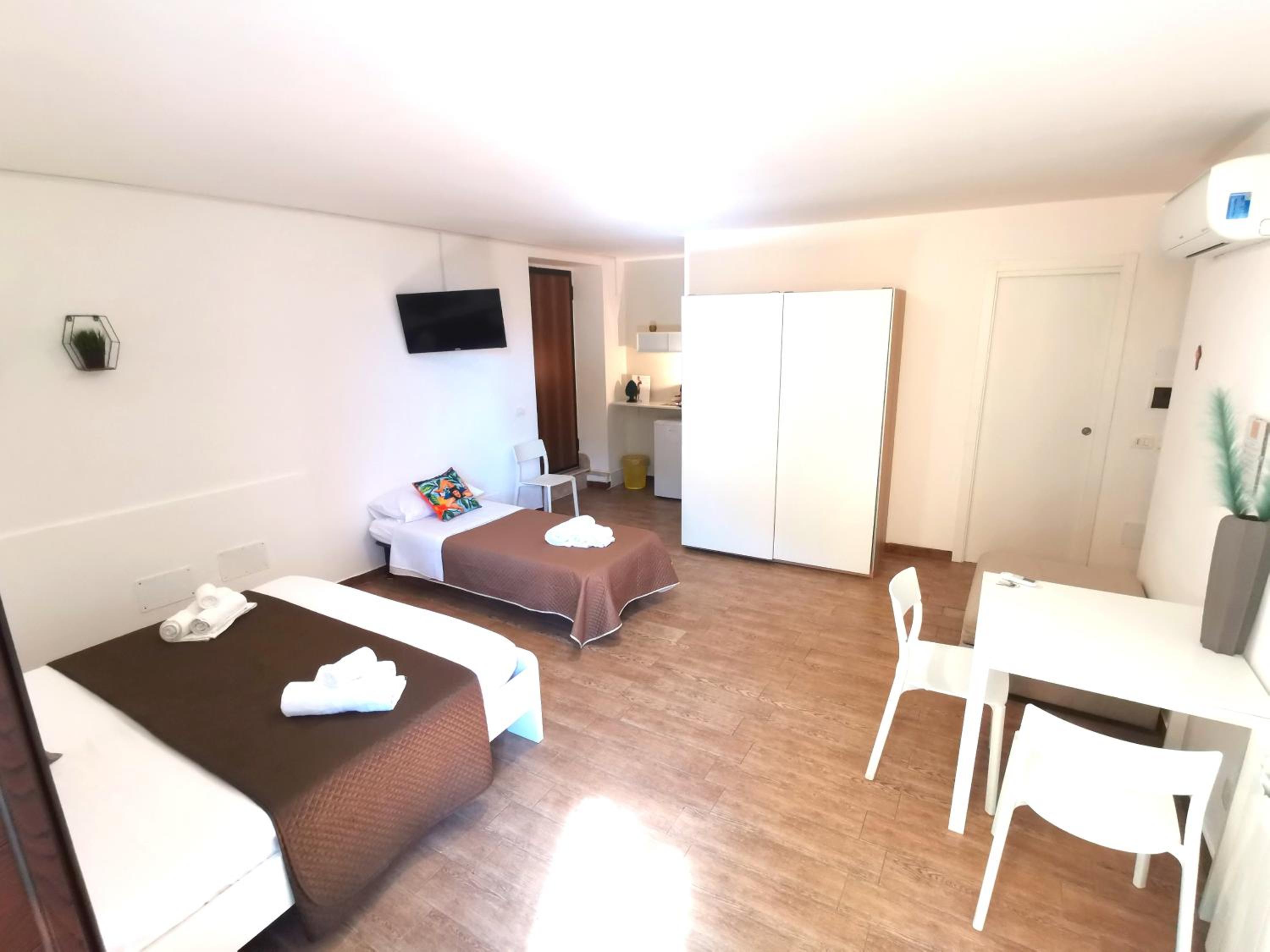 Comfort Quadruple Room - Photo 3