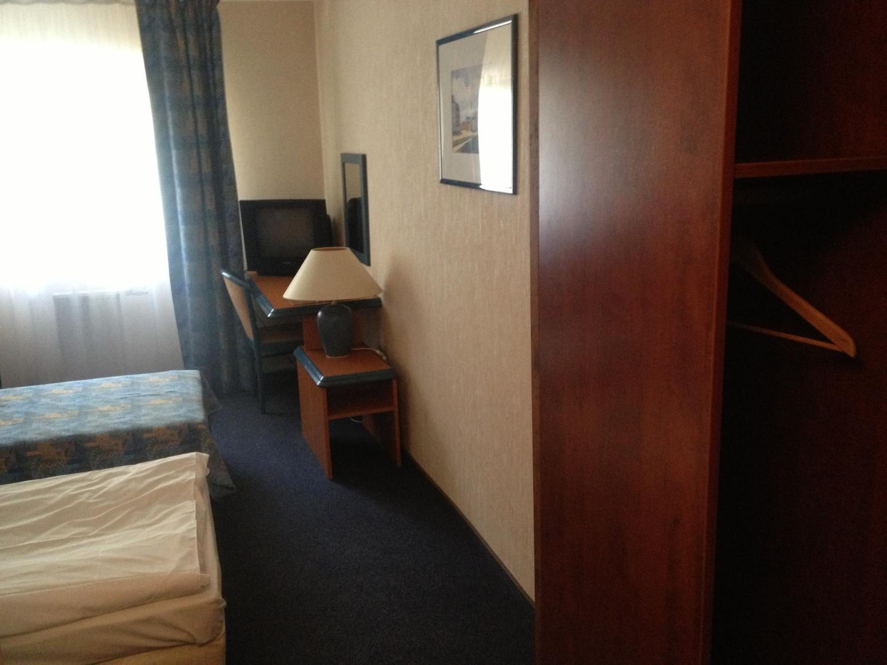 Single Room photo 1