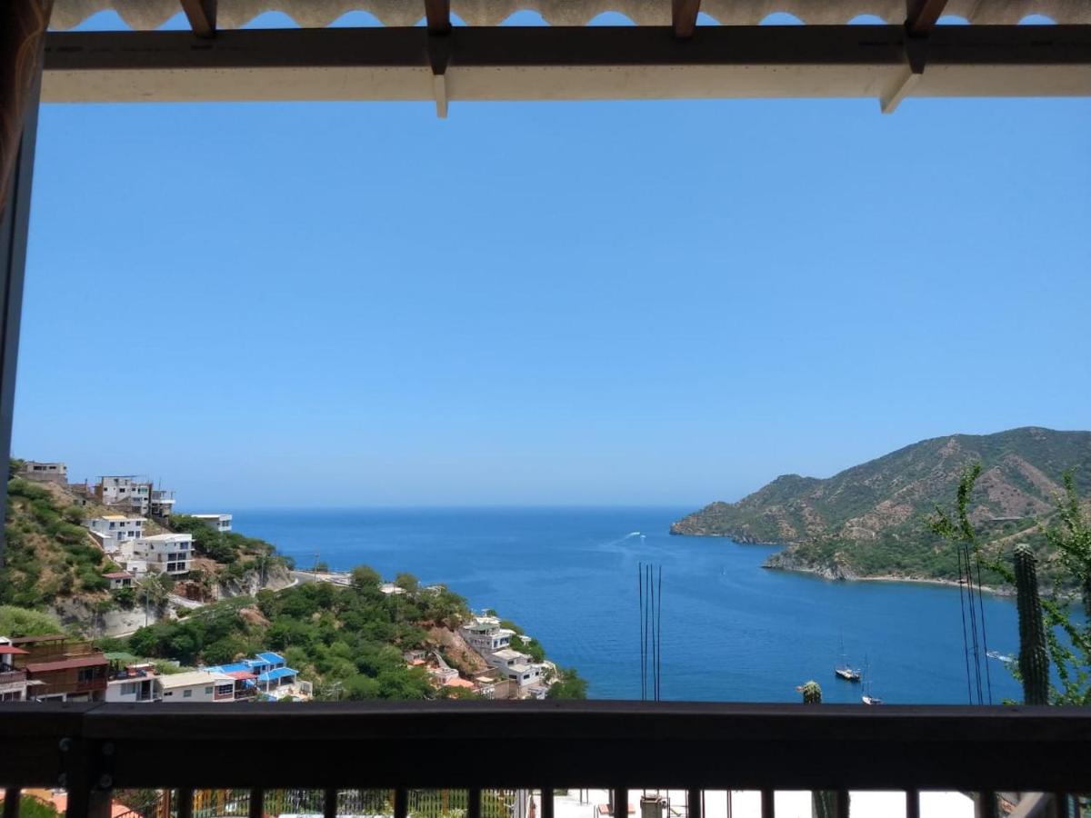 Standard Twin Room with Sea View photo 2