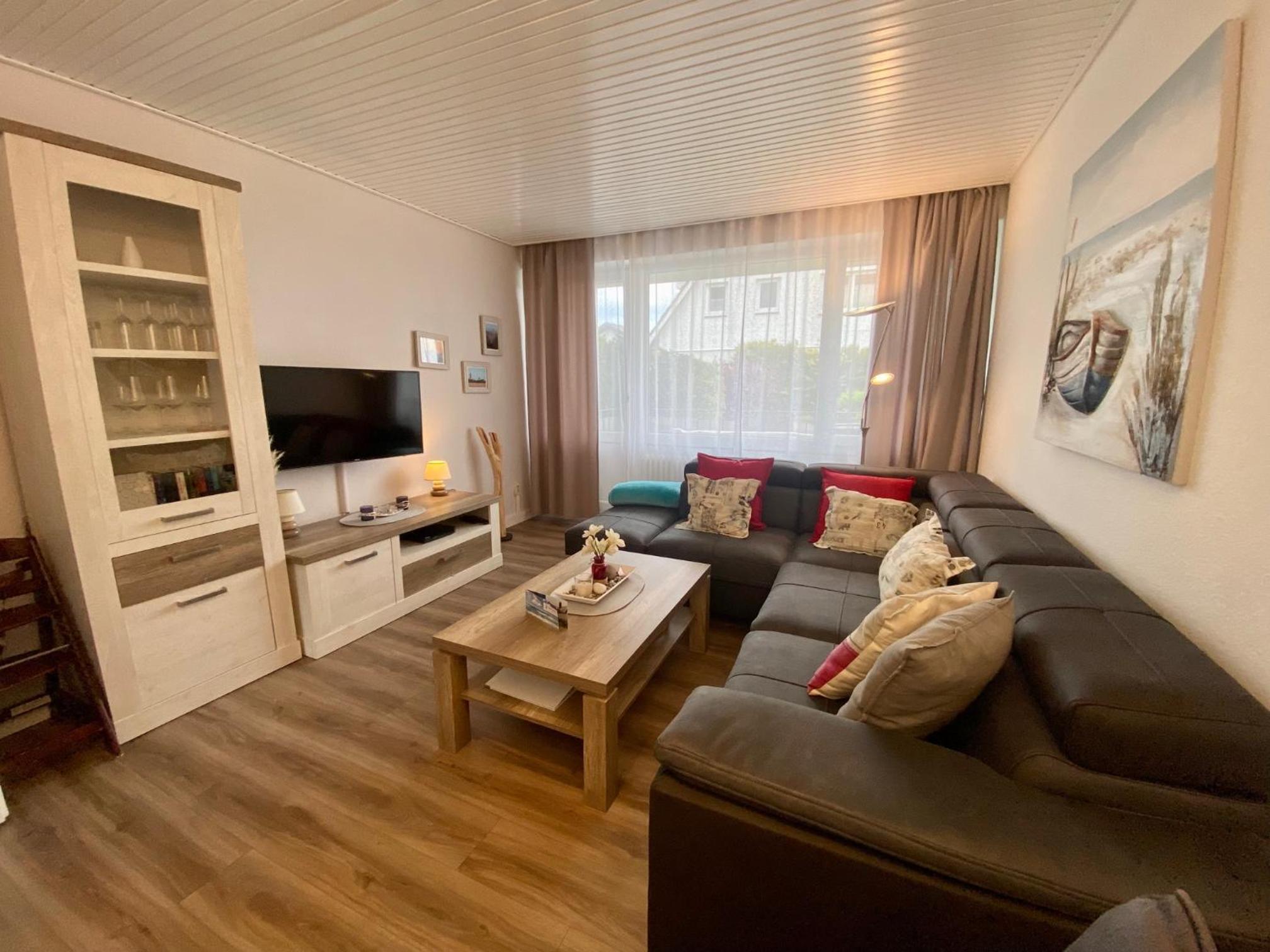 Apartment With Balcony photo 1