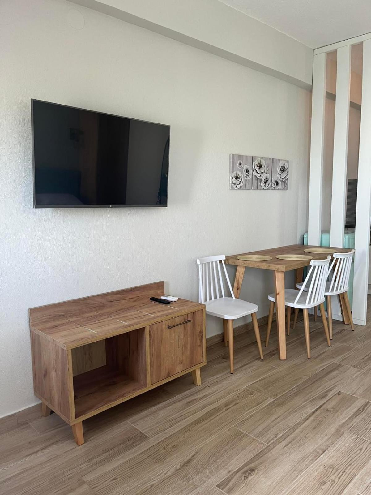 Triple Room with Balcony photo 2