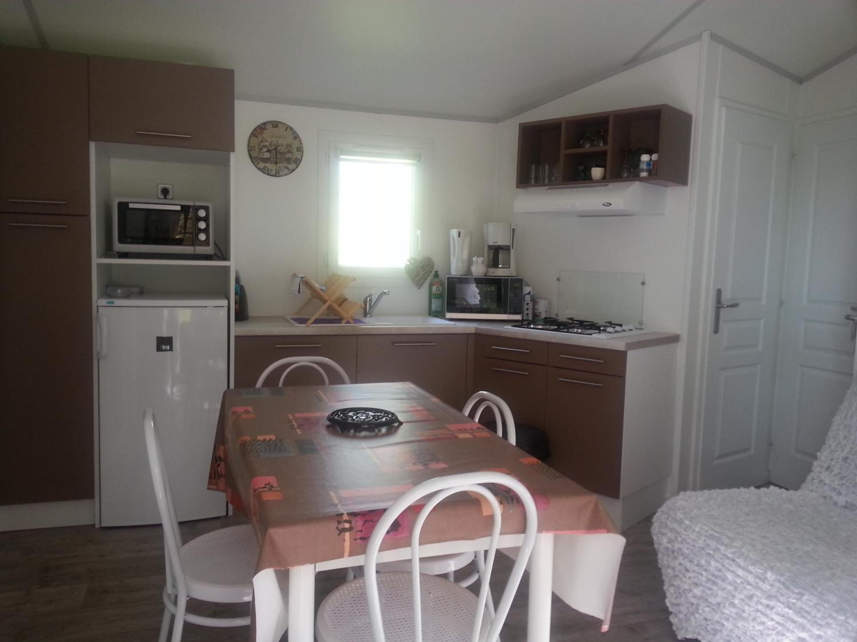 Three-Bedroom House - Photo 7