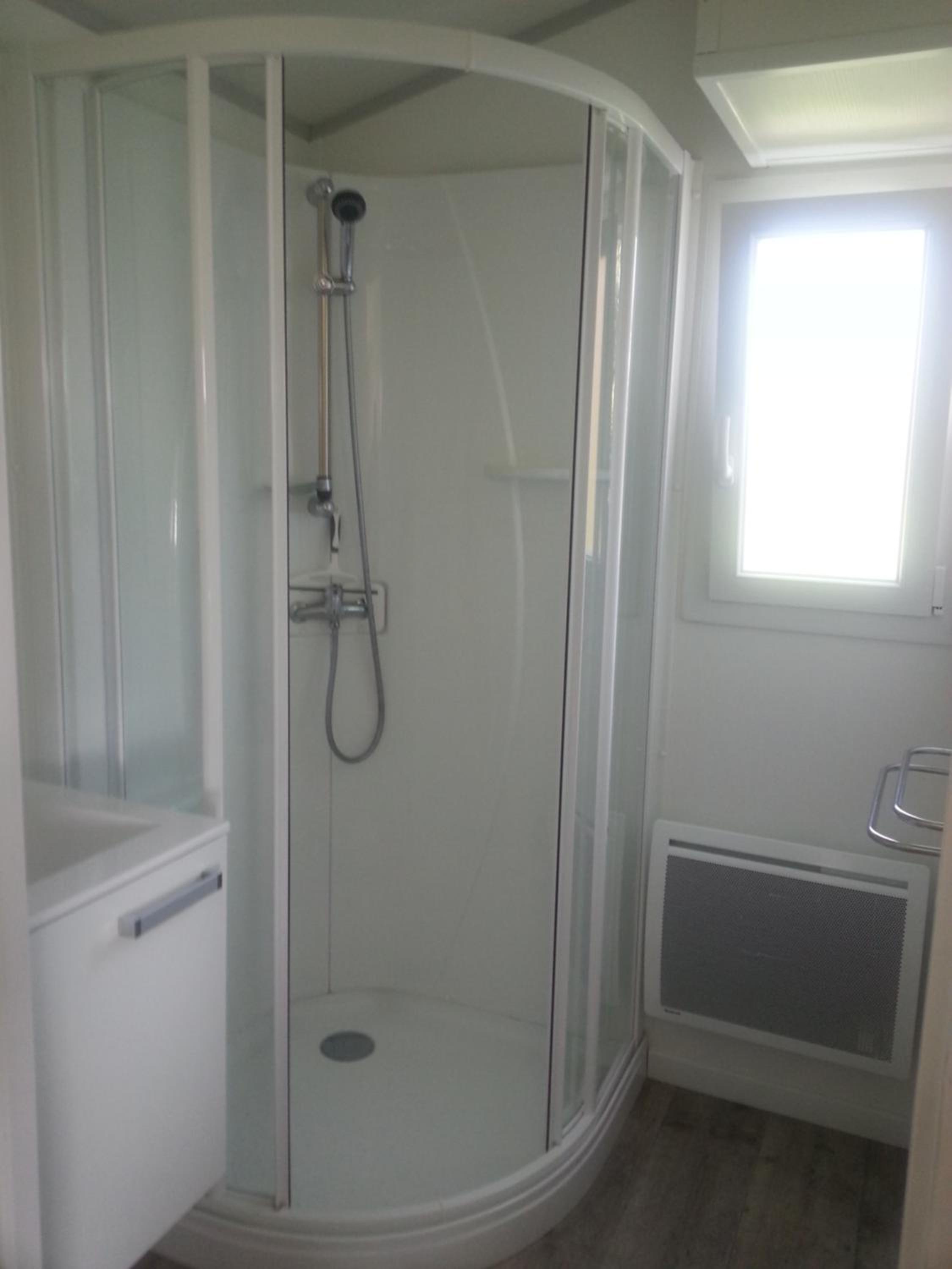 Three-Bedroom House - Photo 5