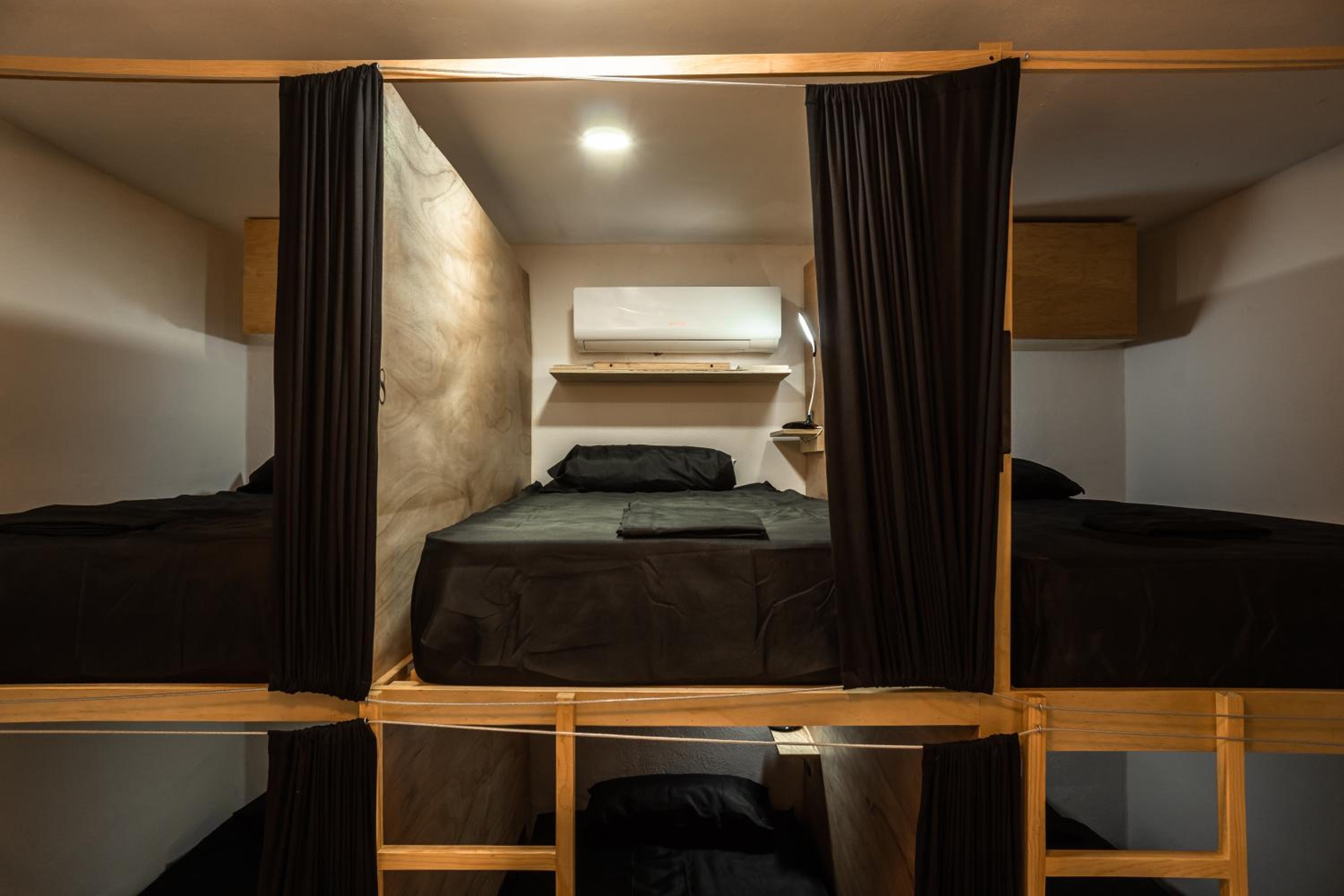 Bed in 8-Bed Mixed Dormitory Room