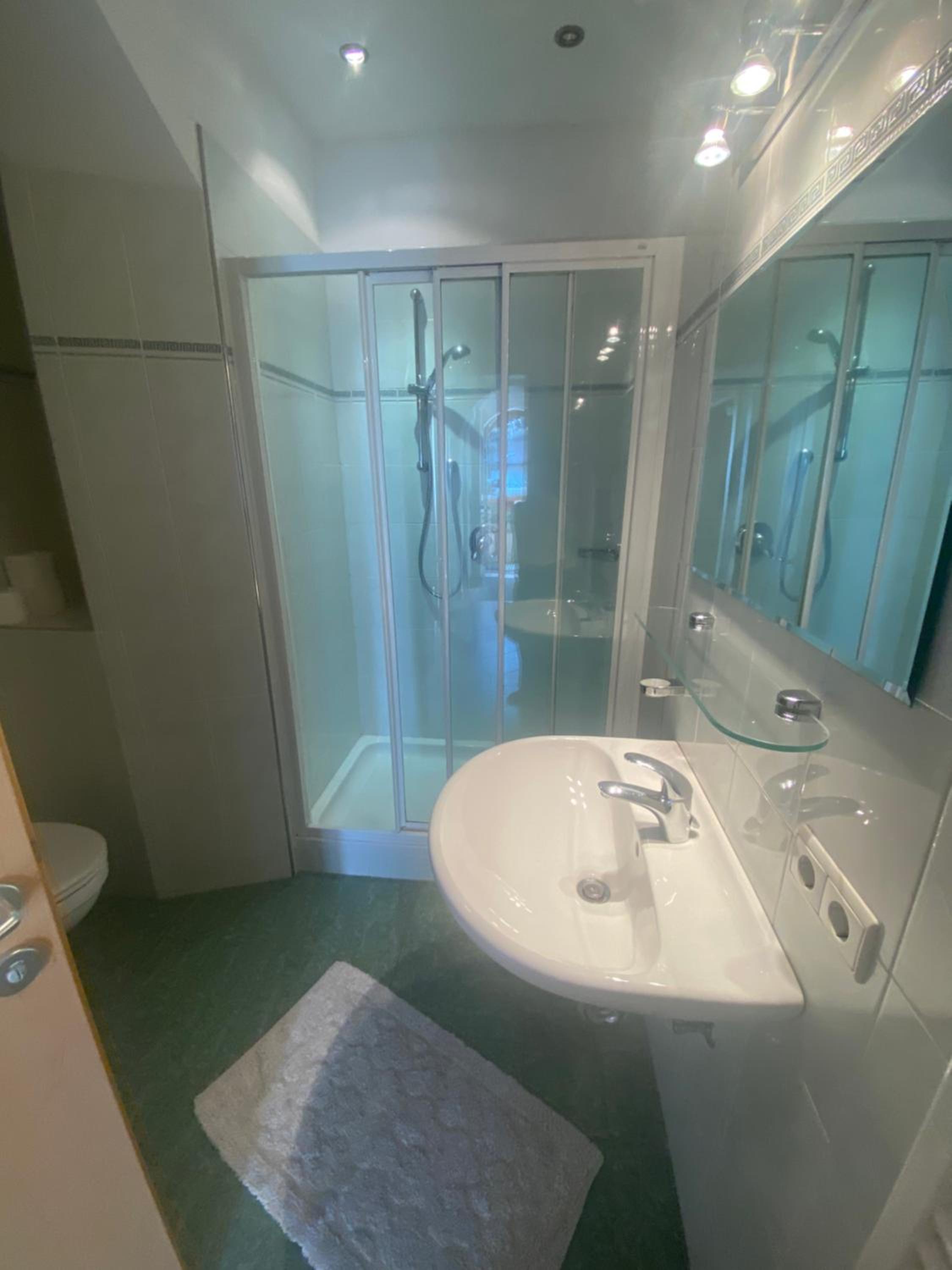 Apartment - Ground Floor photo 2