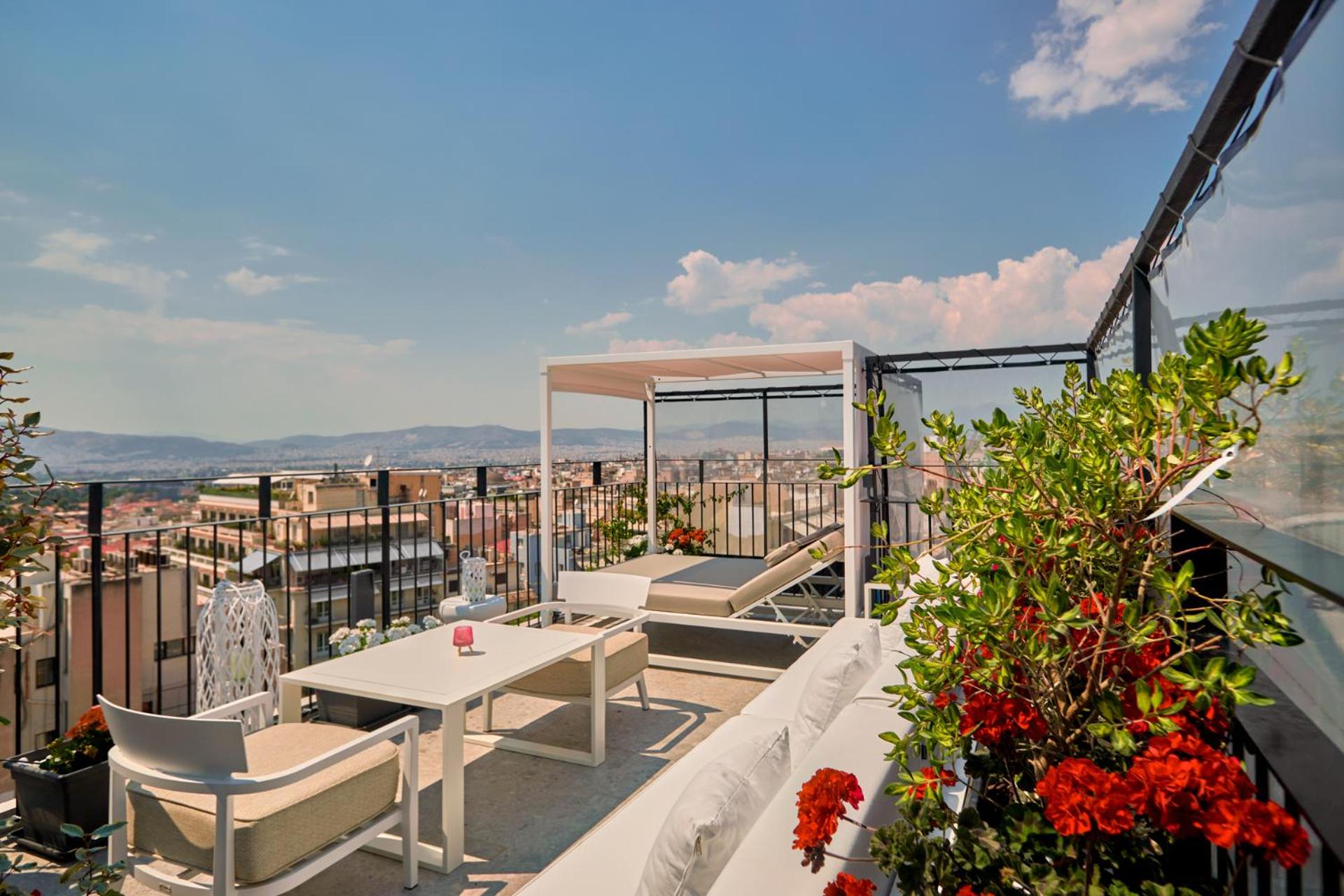 Deluxe Room Panoramic Acropolis & Lycabettus View & Private Terrace photo 3