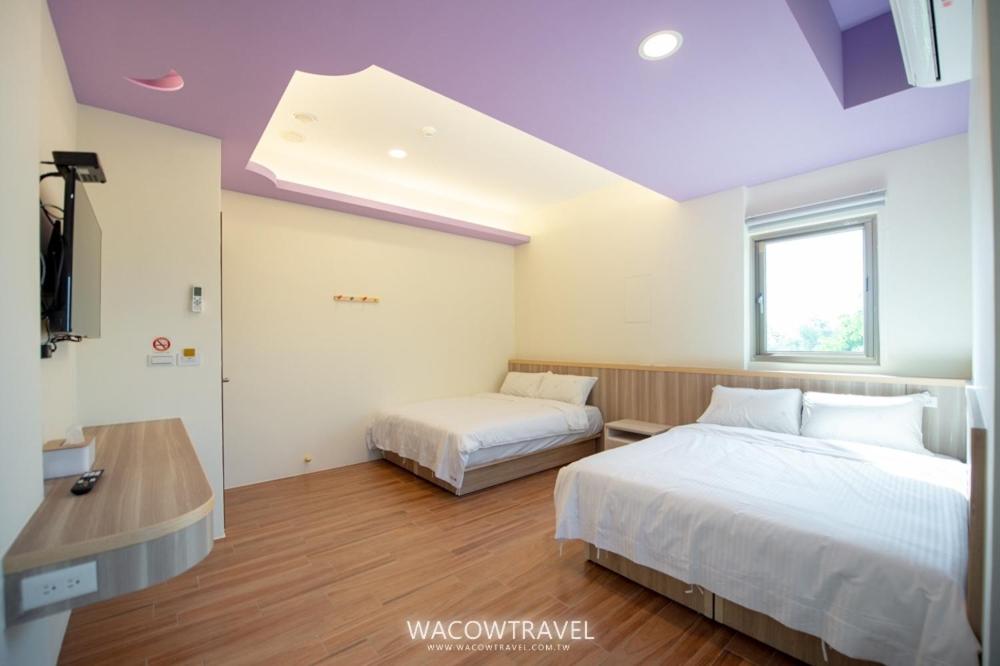 Quadruple Room with Private Bathroom photo 3